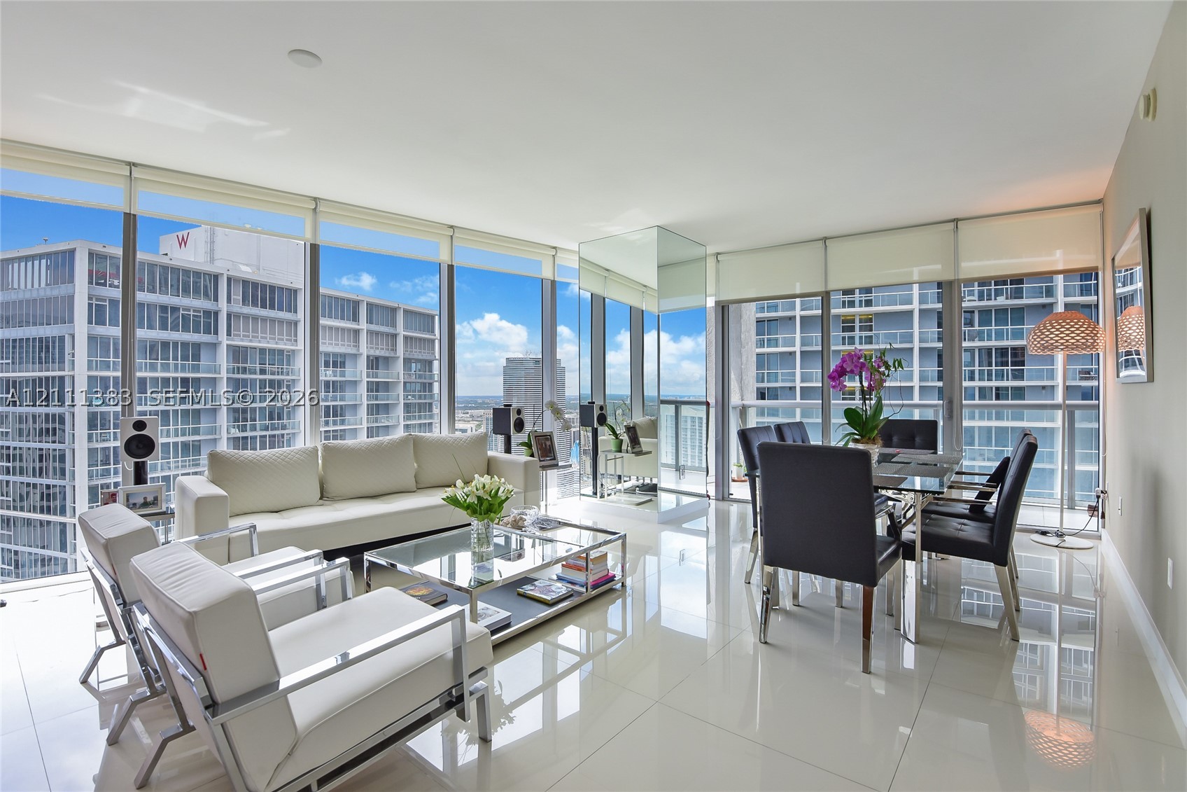 495 Brickell Ave 4810 Property Photo 3