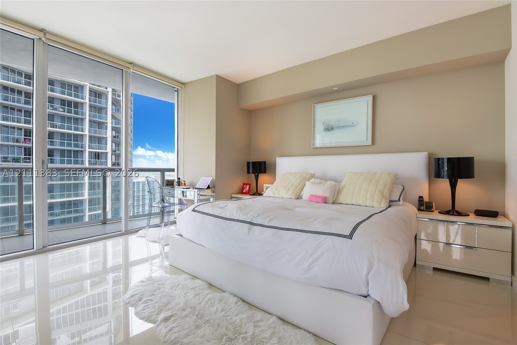 495 Brickell Ave 4810 Property Photo 6