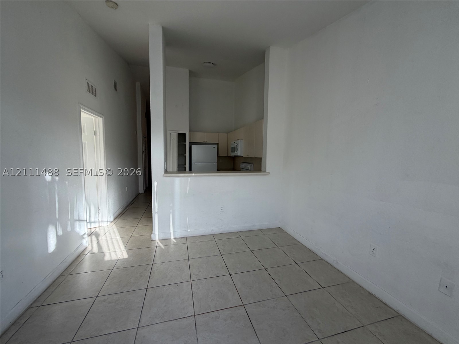 2460 Se 16th Ter 204 Property Photo 2