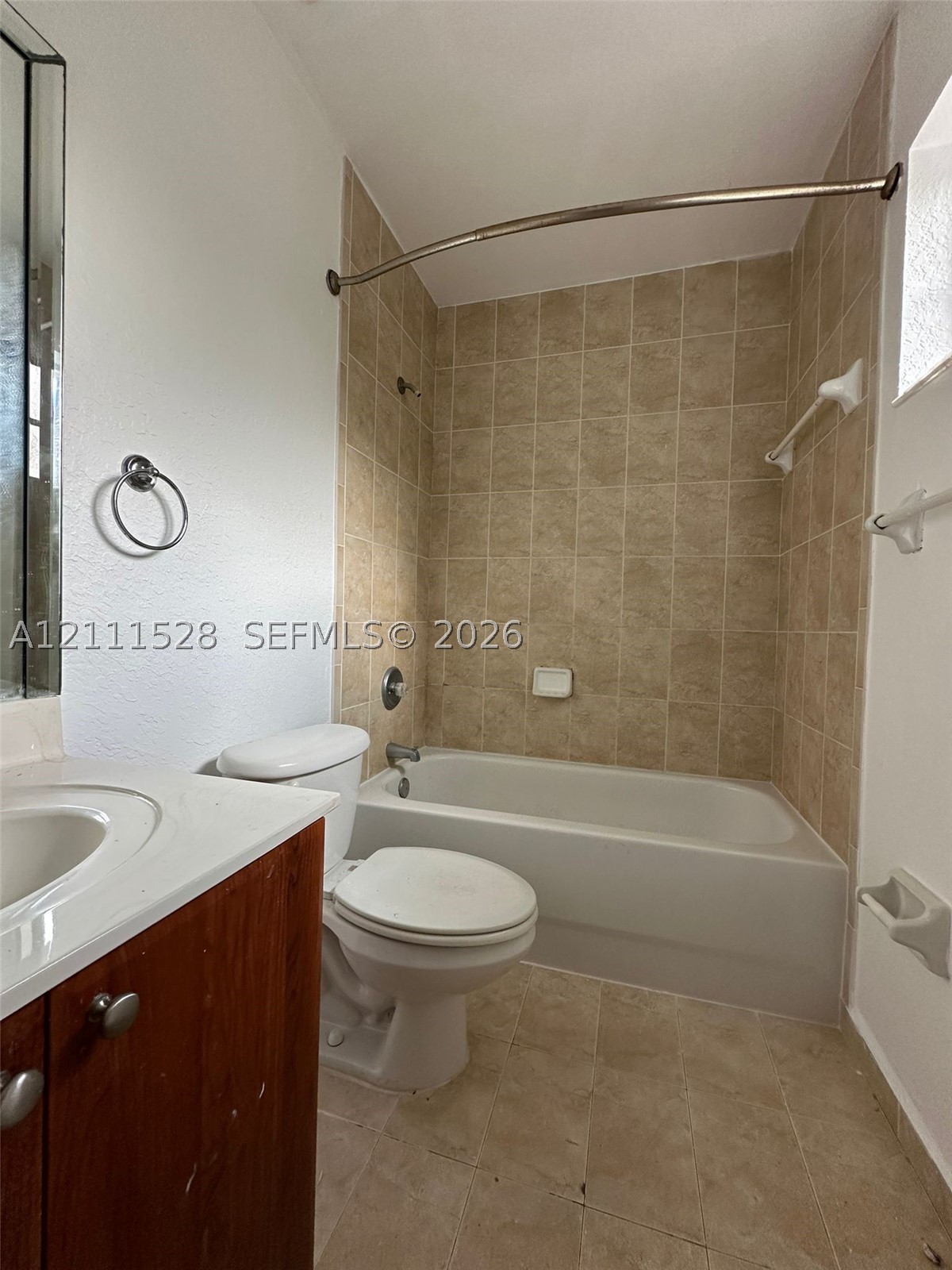 845 Sw 6th Pl Property Photo 9