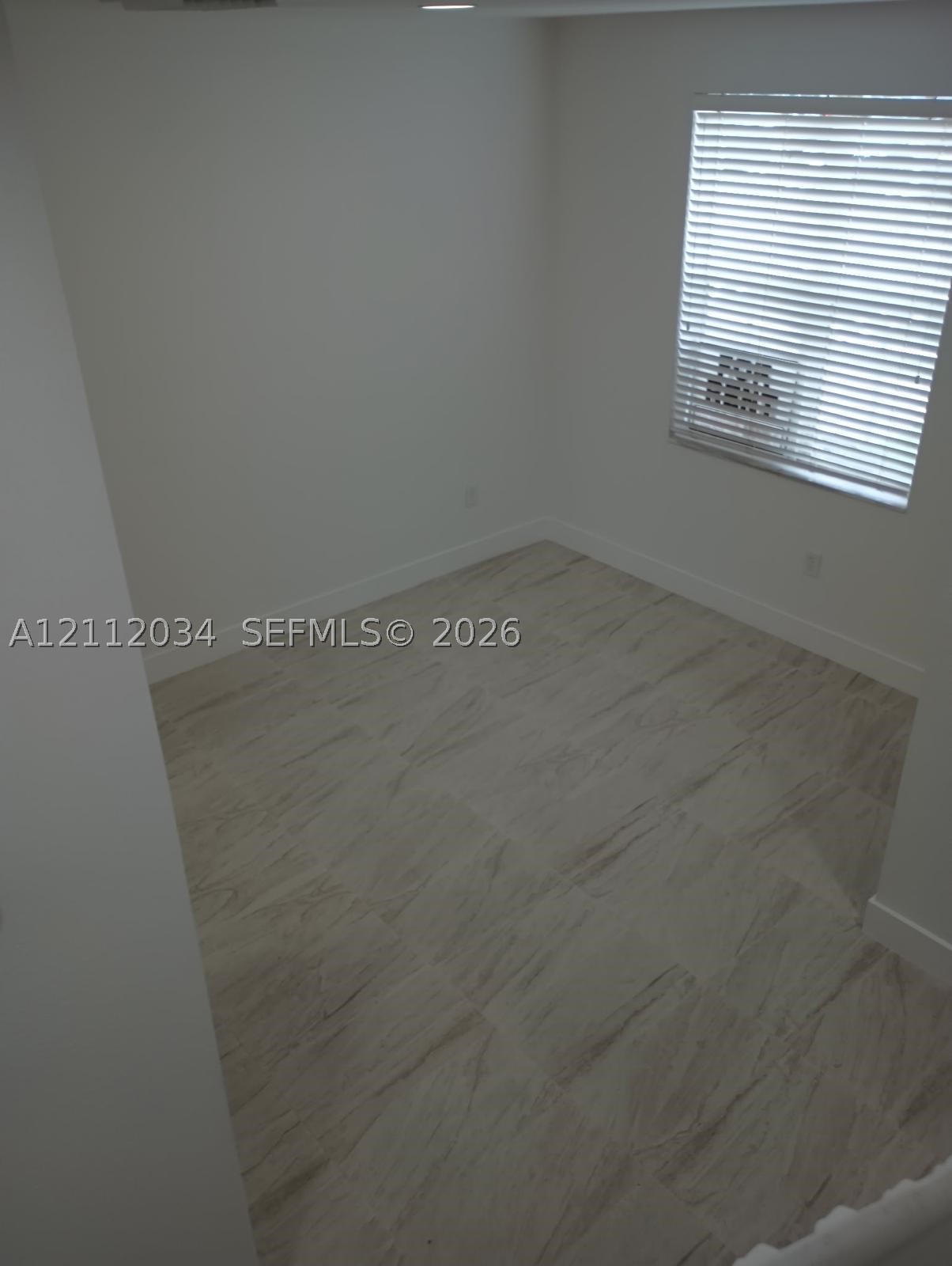 2928 Se 2nd St 7 Property Photo 10