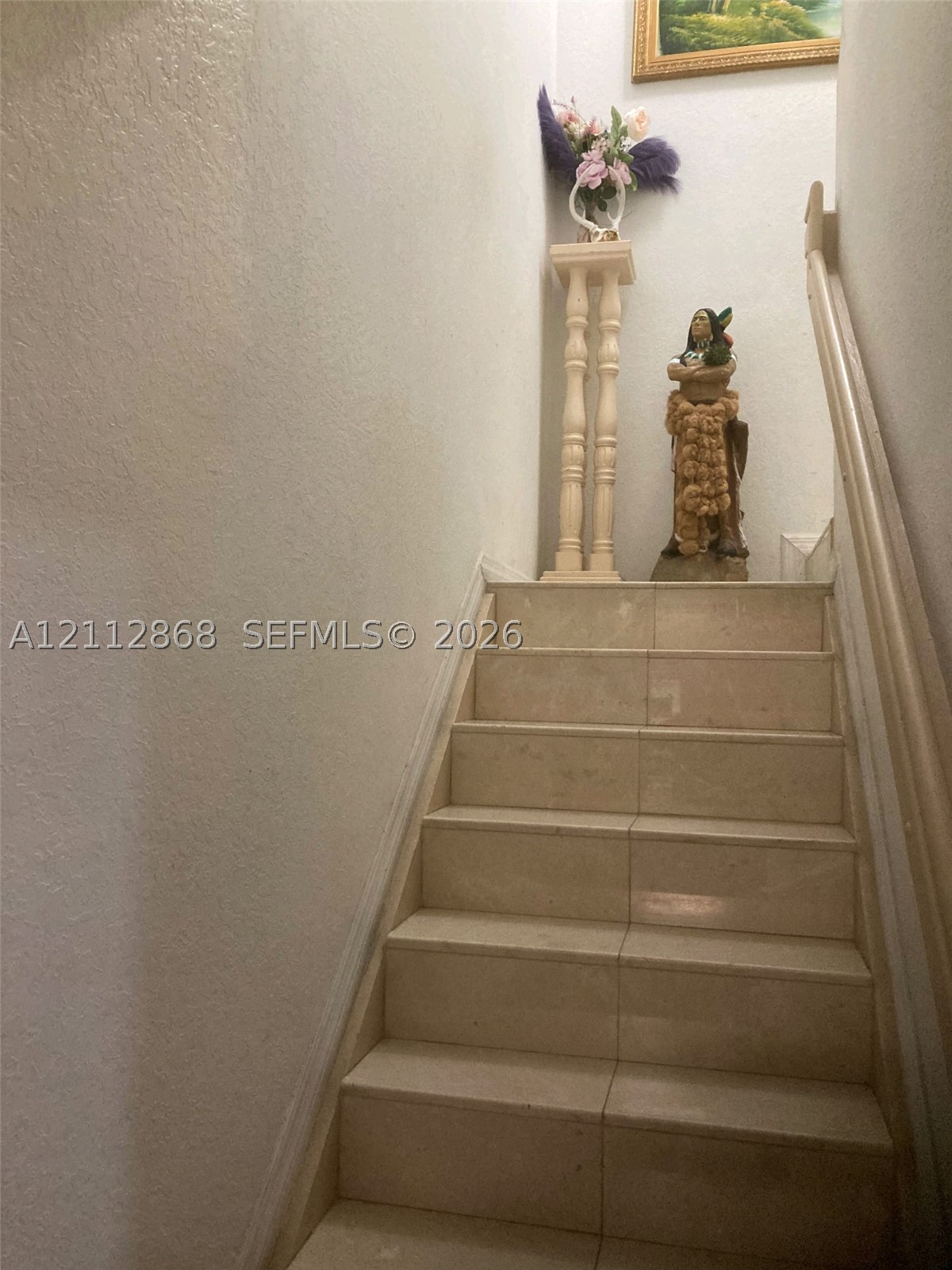 850 Sw 6th Ct Property Photo 8