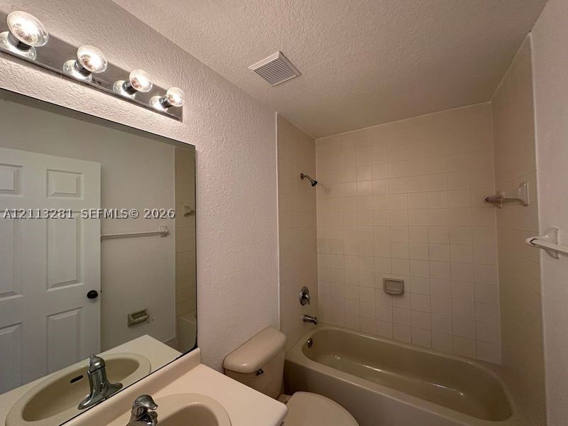 2615 Se 15th Pl 190 Property Photo 23