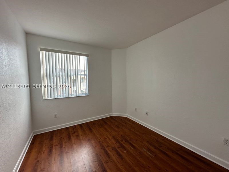 1661 Se 29th Ct 201 Property Photo 15