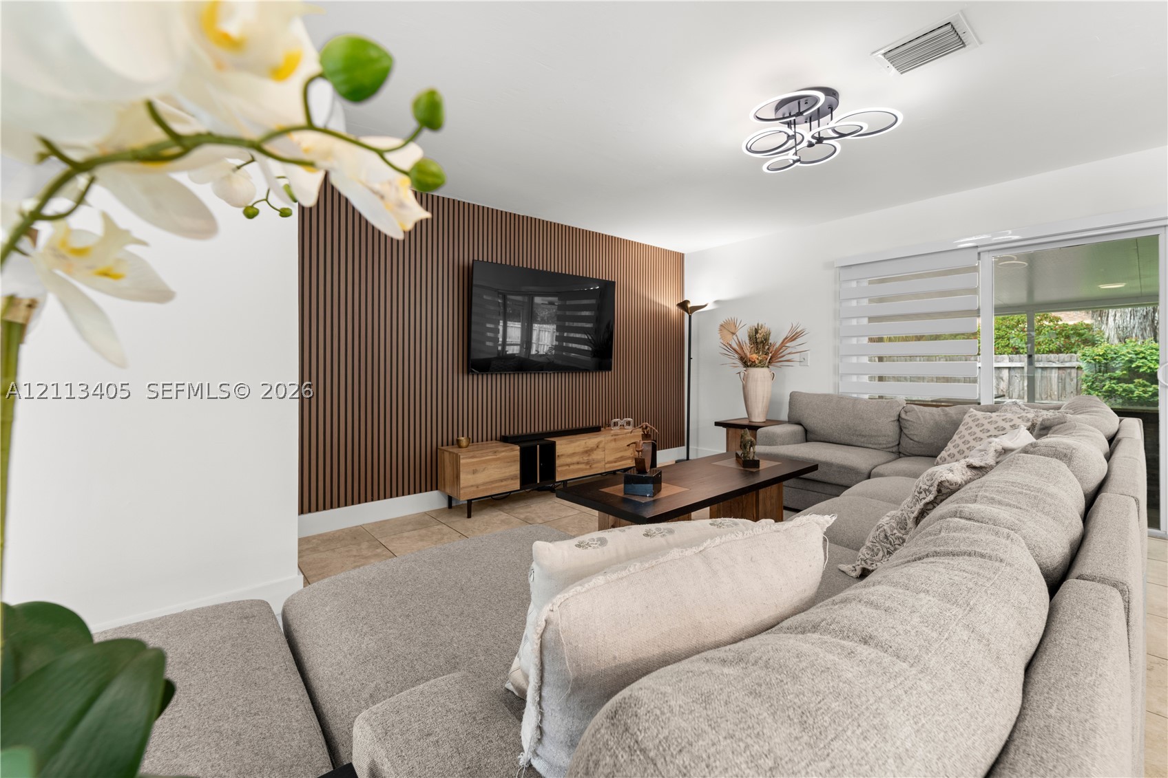 1675 S Goldeneye Ln Property Photo 8