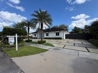 1721 NW 11th Ave Property Photo 1