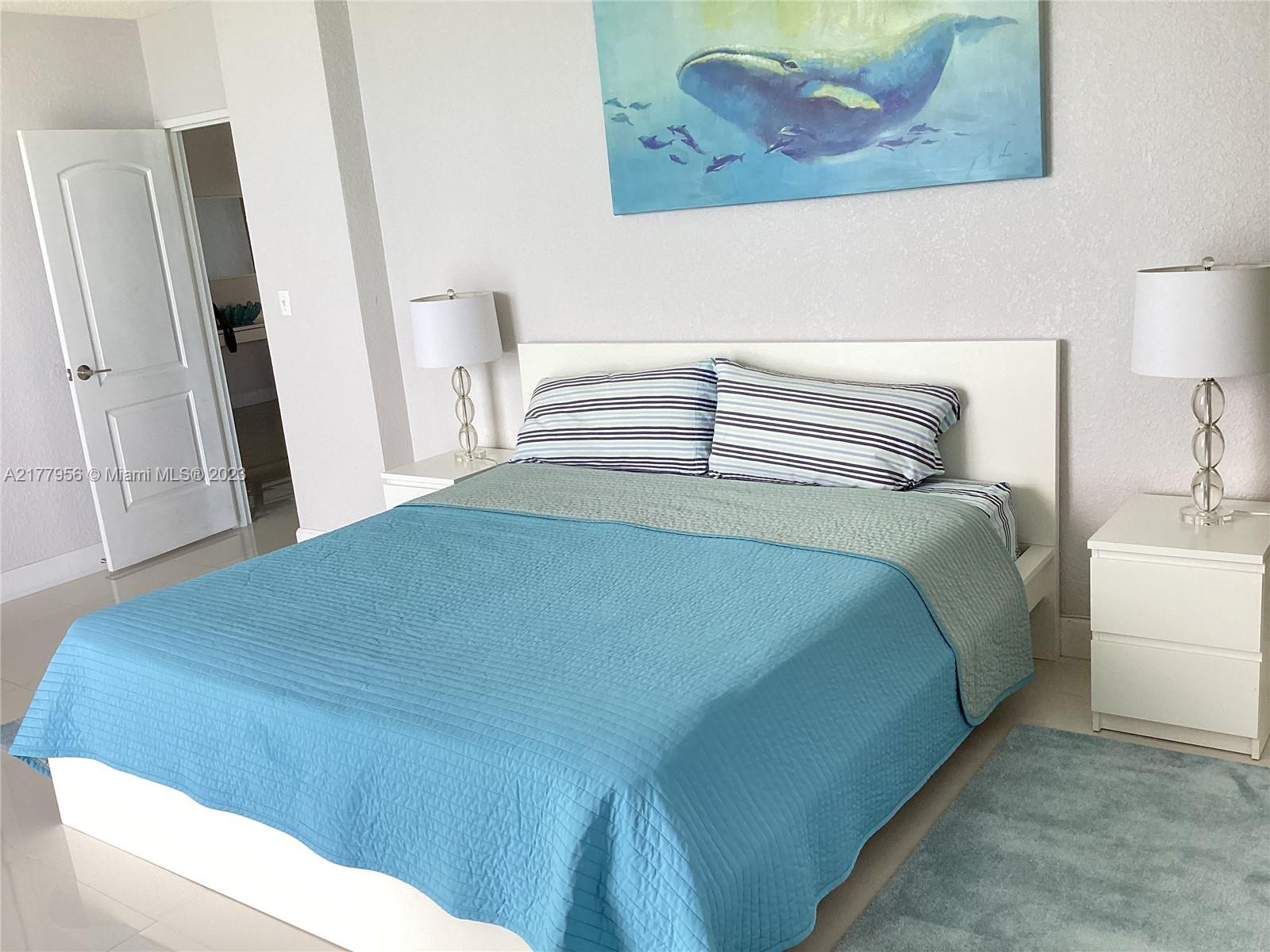 3901 S Ocean Dr 12e Property Photo 5