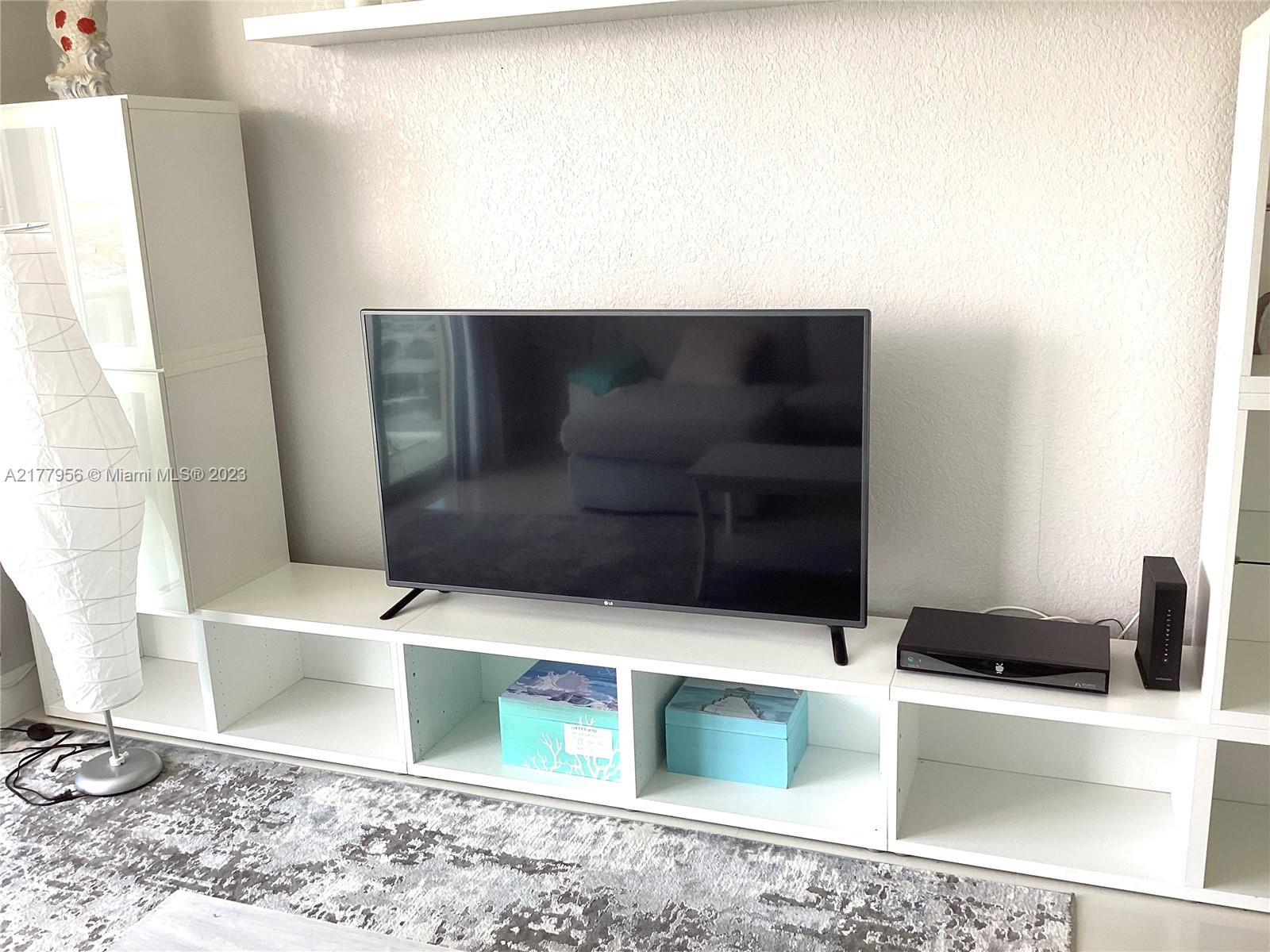 3901 S Ocean Dr 12e Property Photo 13