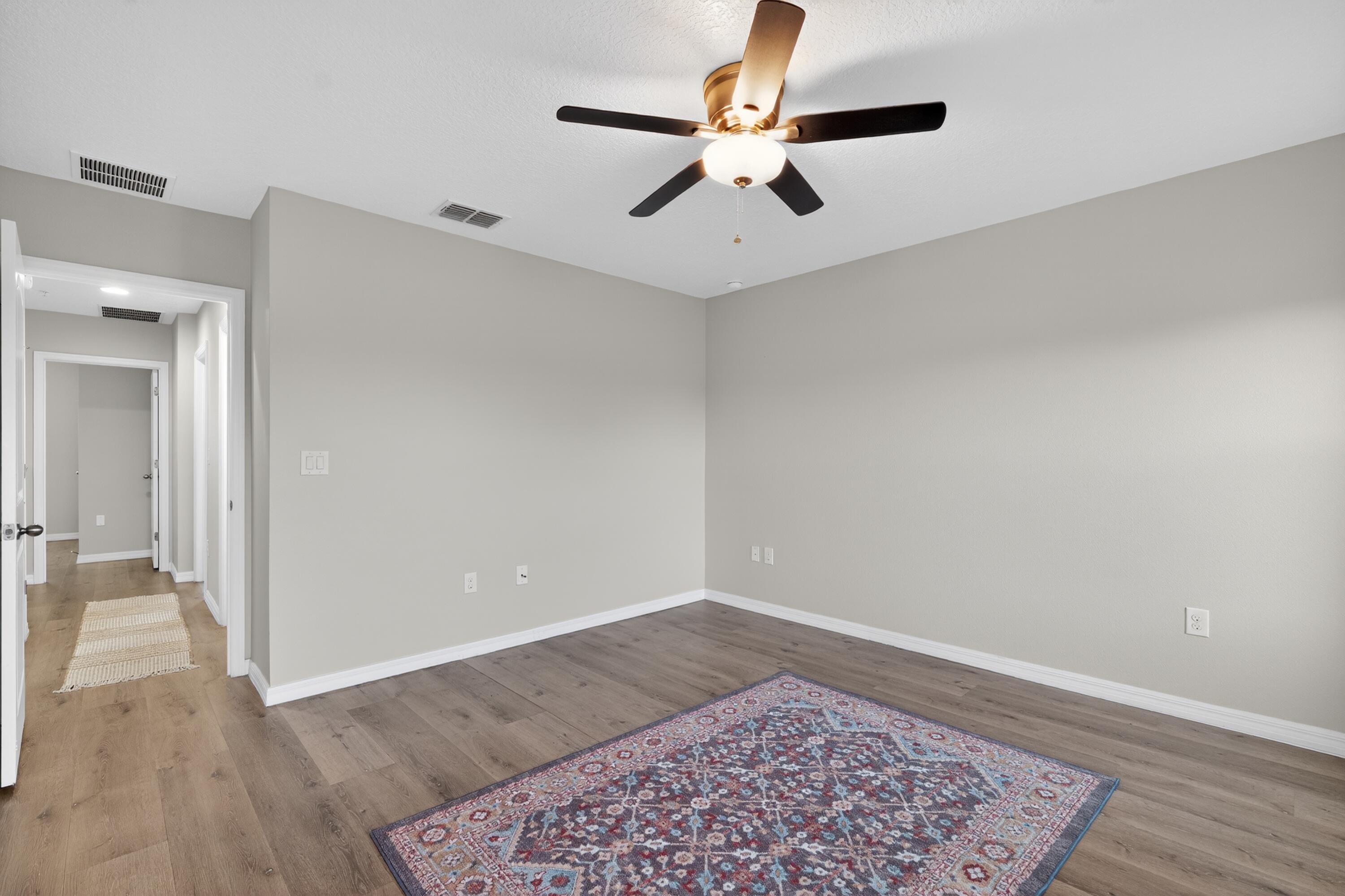 4750 Nathan Hale Boulevard Property Photo 16