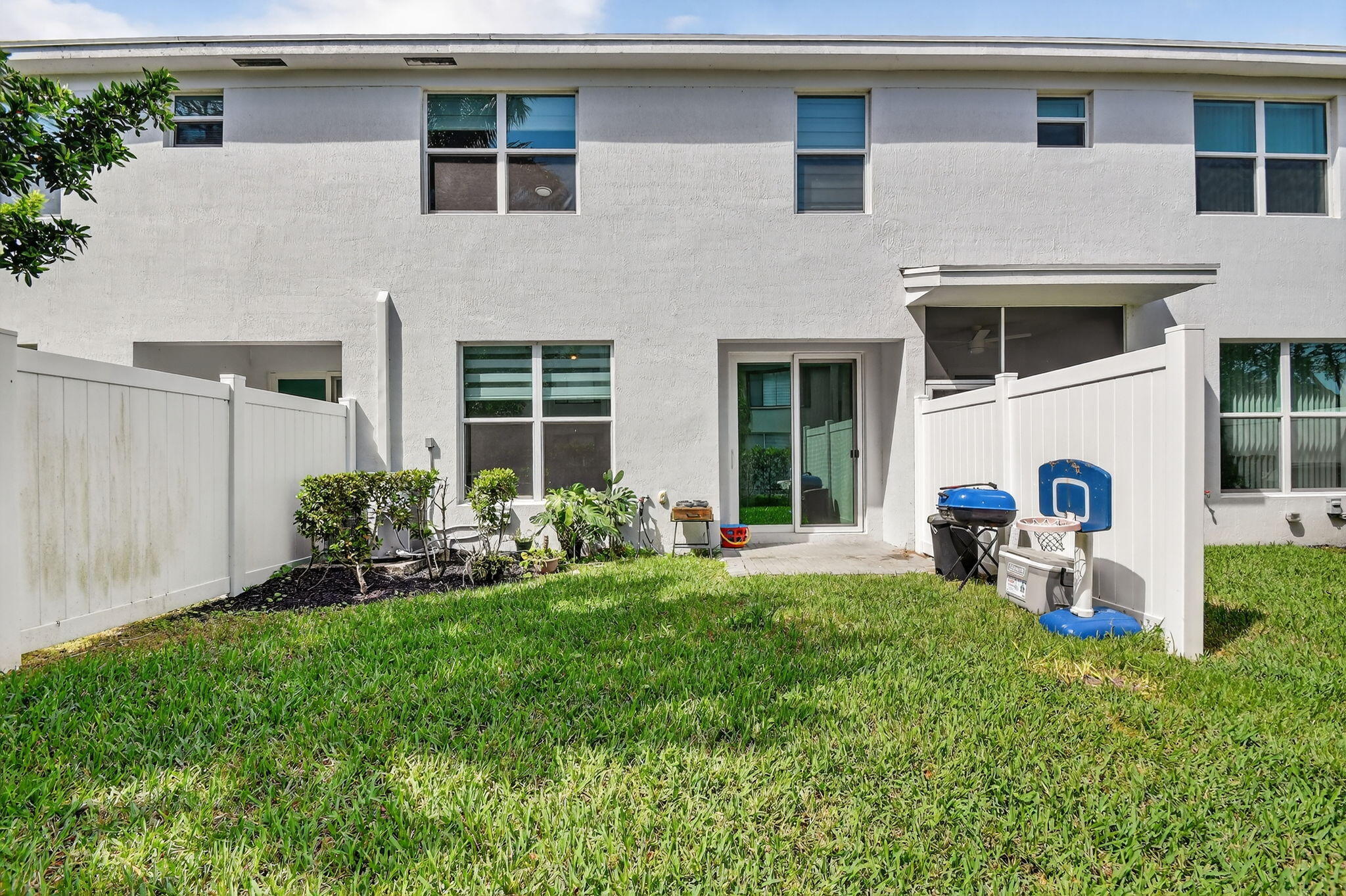 4326 Hammock Grove Drive Property Photo 31