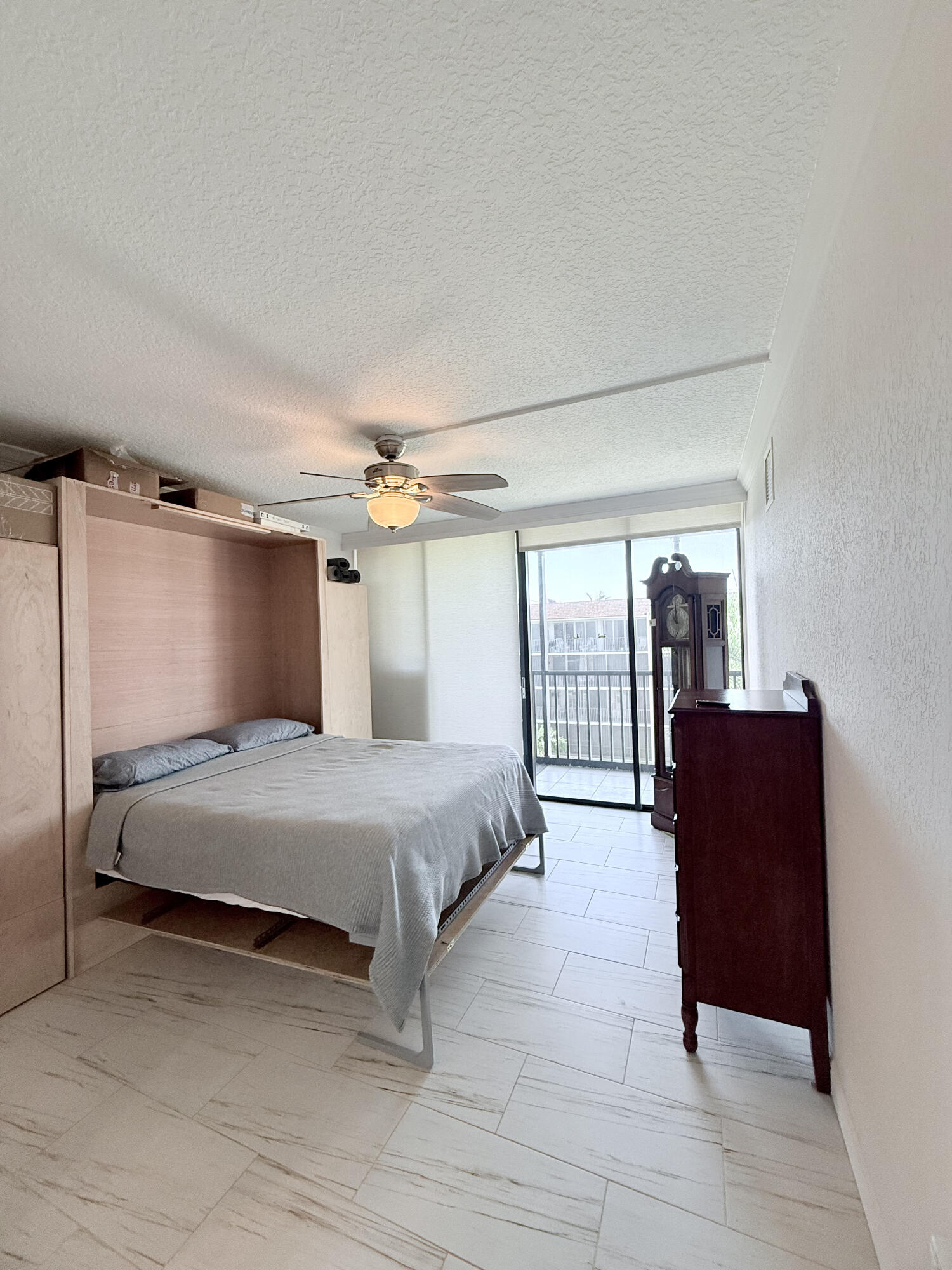 2424 N Federal Highway 407 Property Photo 19