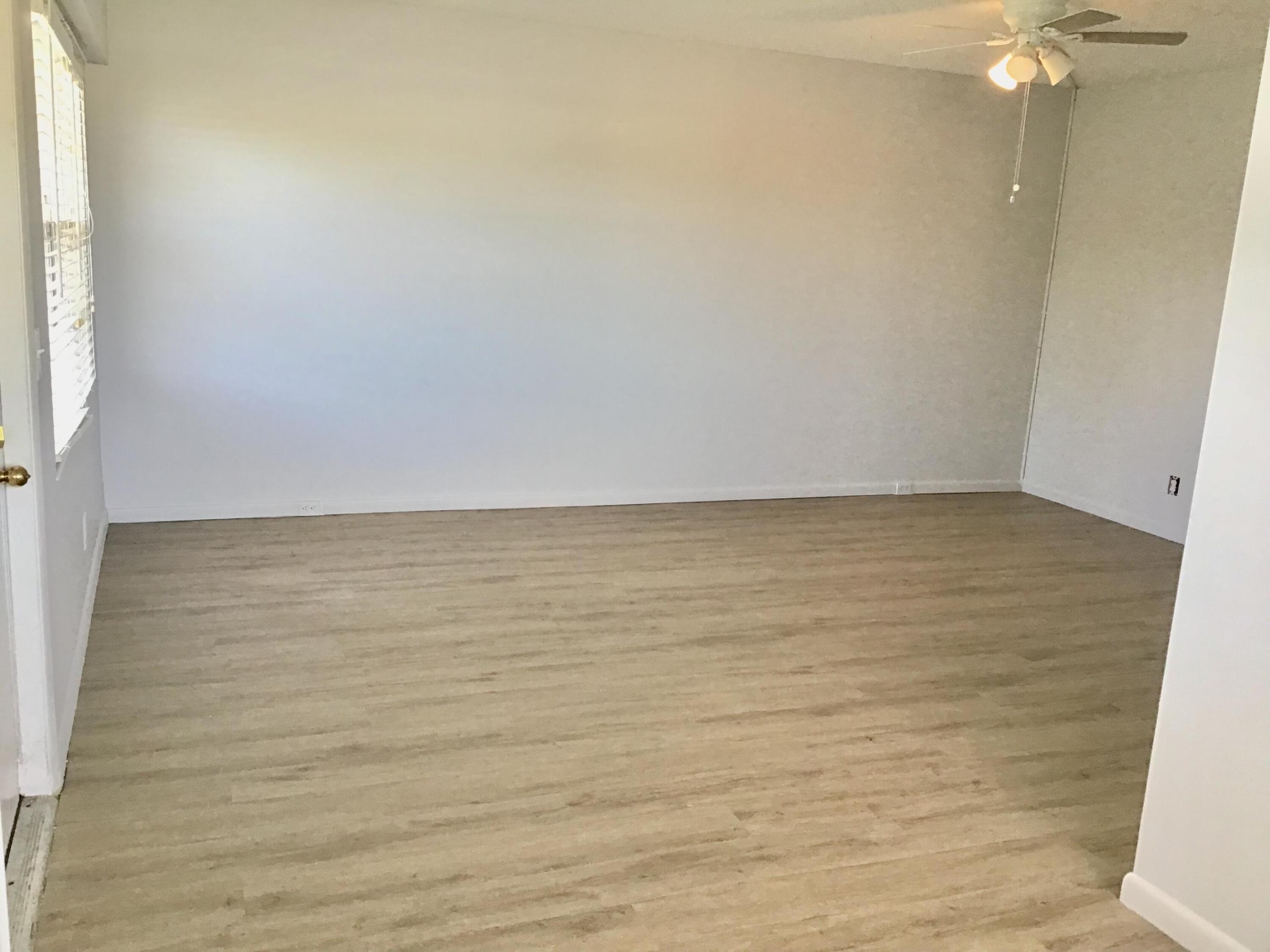 84 Brighton B Property Photo 18