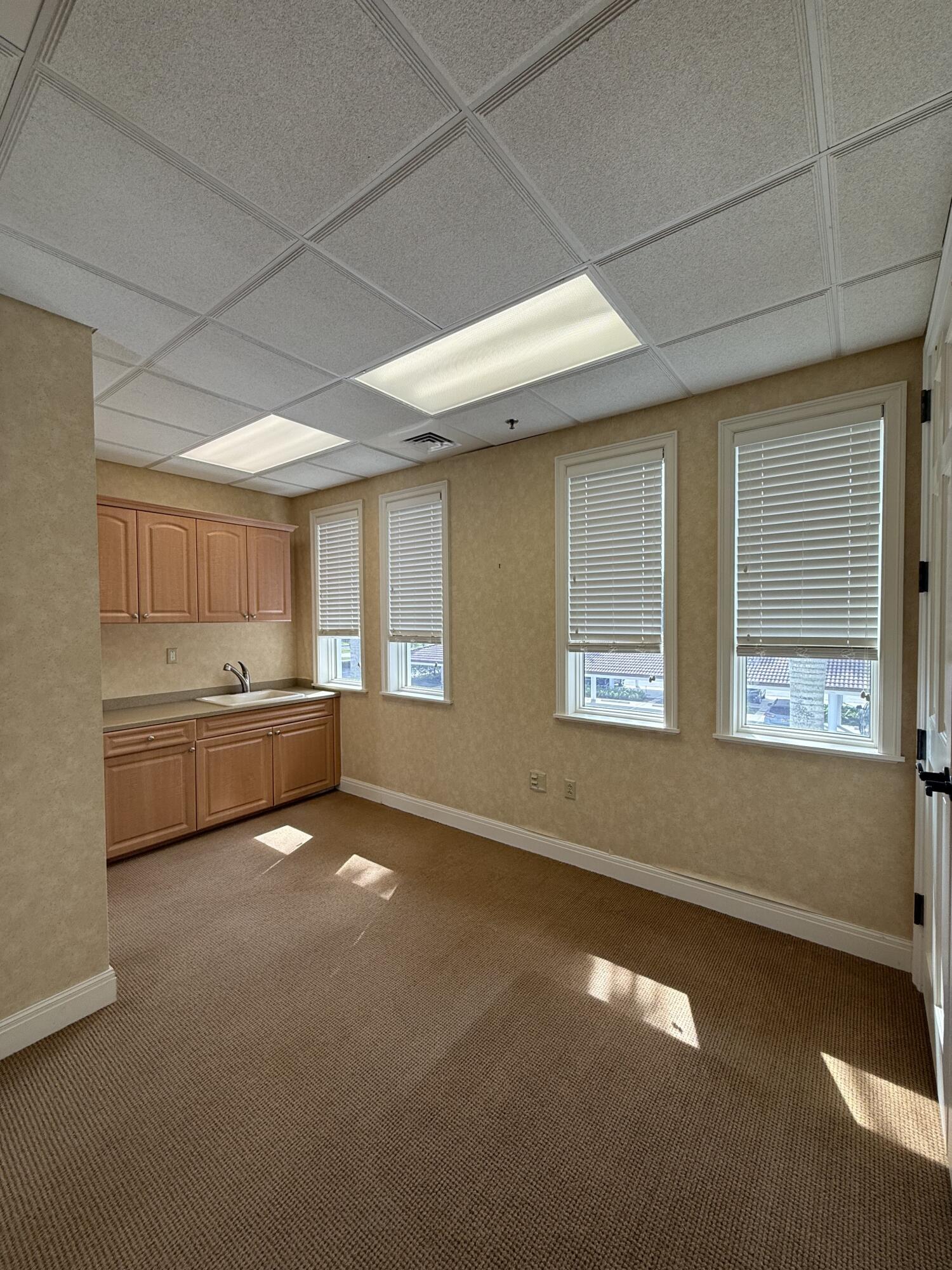 11450 Se Dixie Highway Property Photo 12