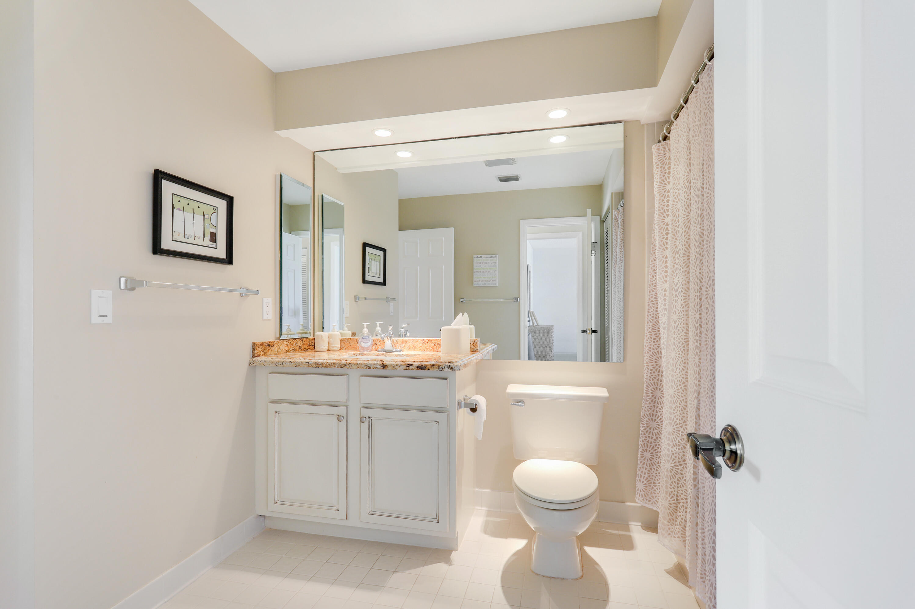 856 Windermere Way Property Photo 17