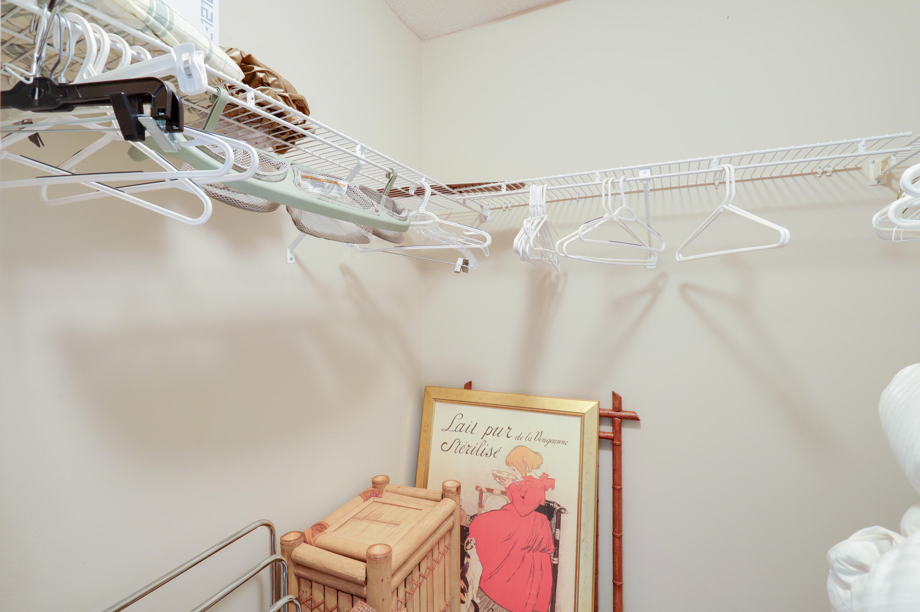 856 Windermere Way Property Photo 18