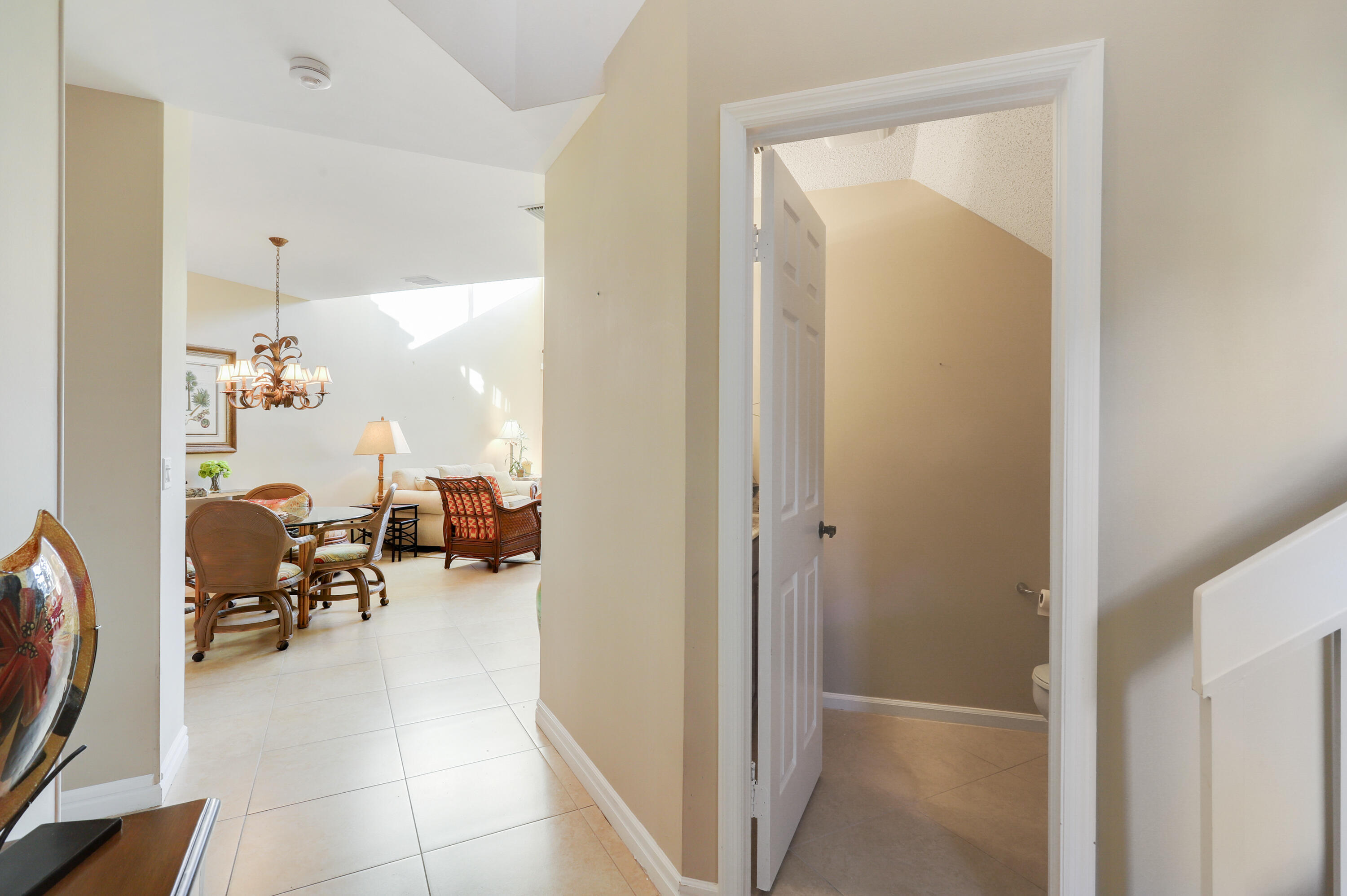 856 Windermere Way Property Photo 40