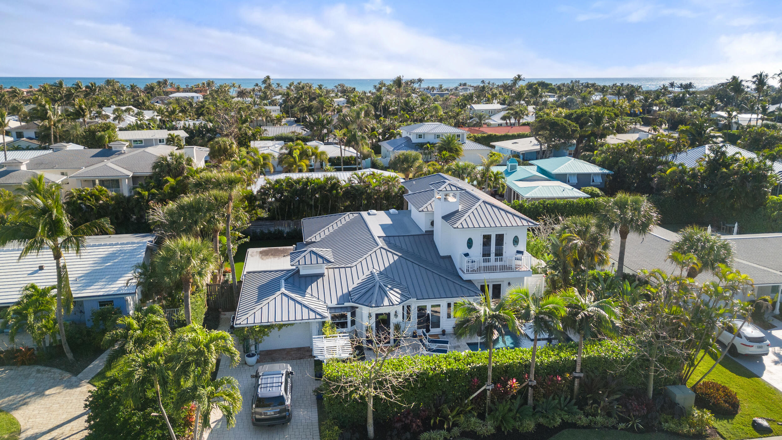 122 Lighthouse Drive Property Photo 1