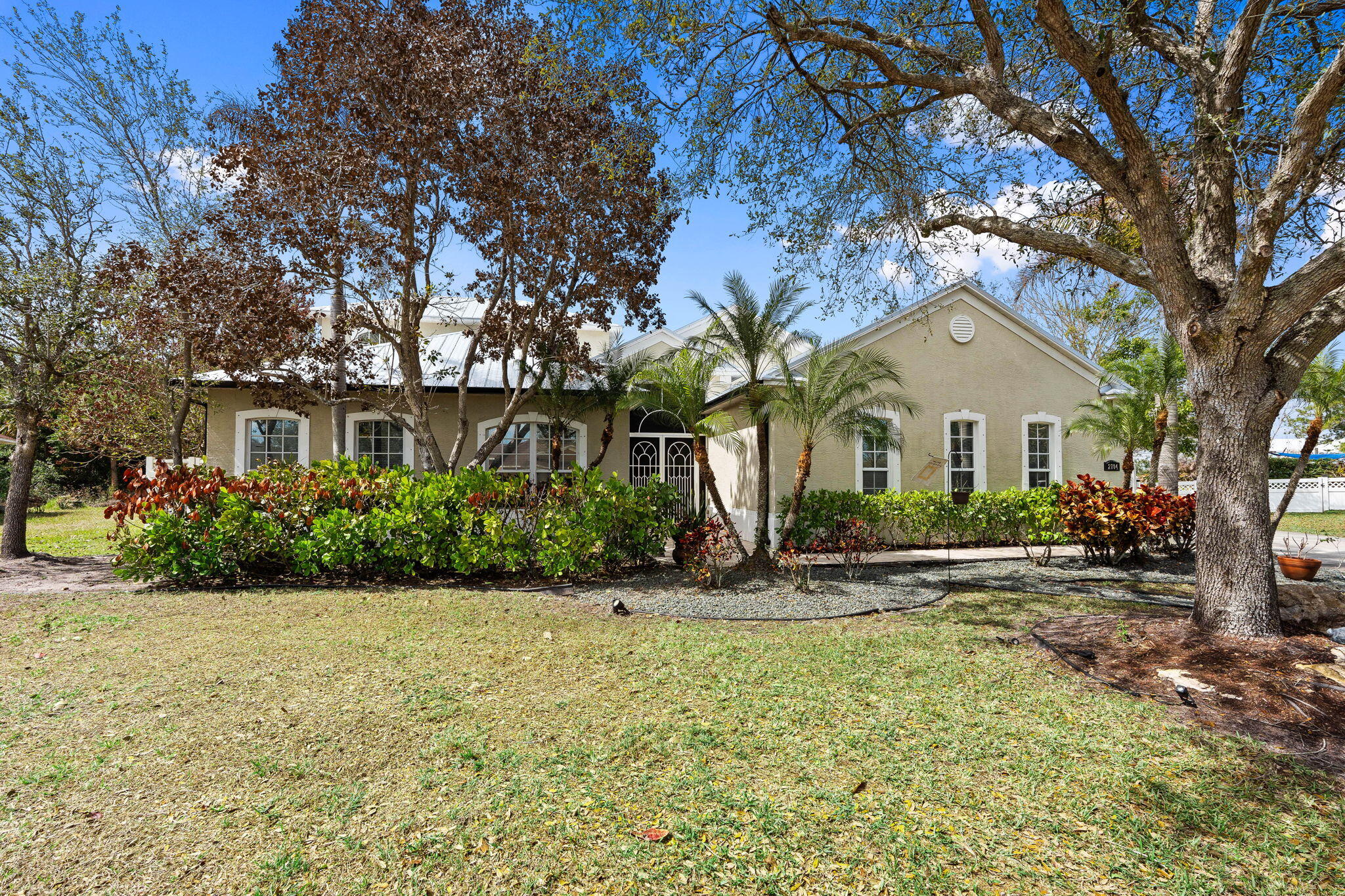 2704 Serenity Circle N Property Photo 1