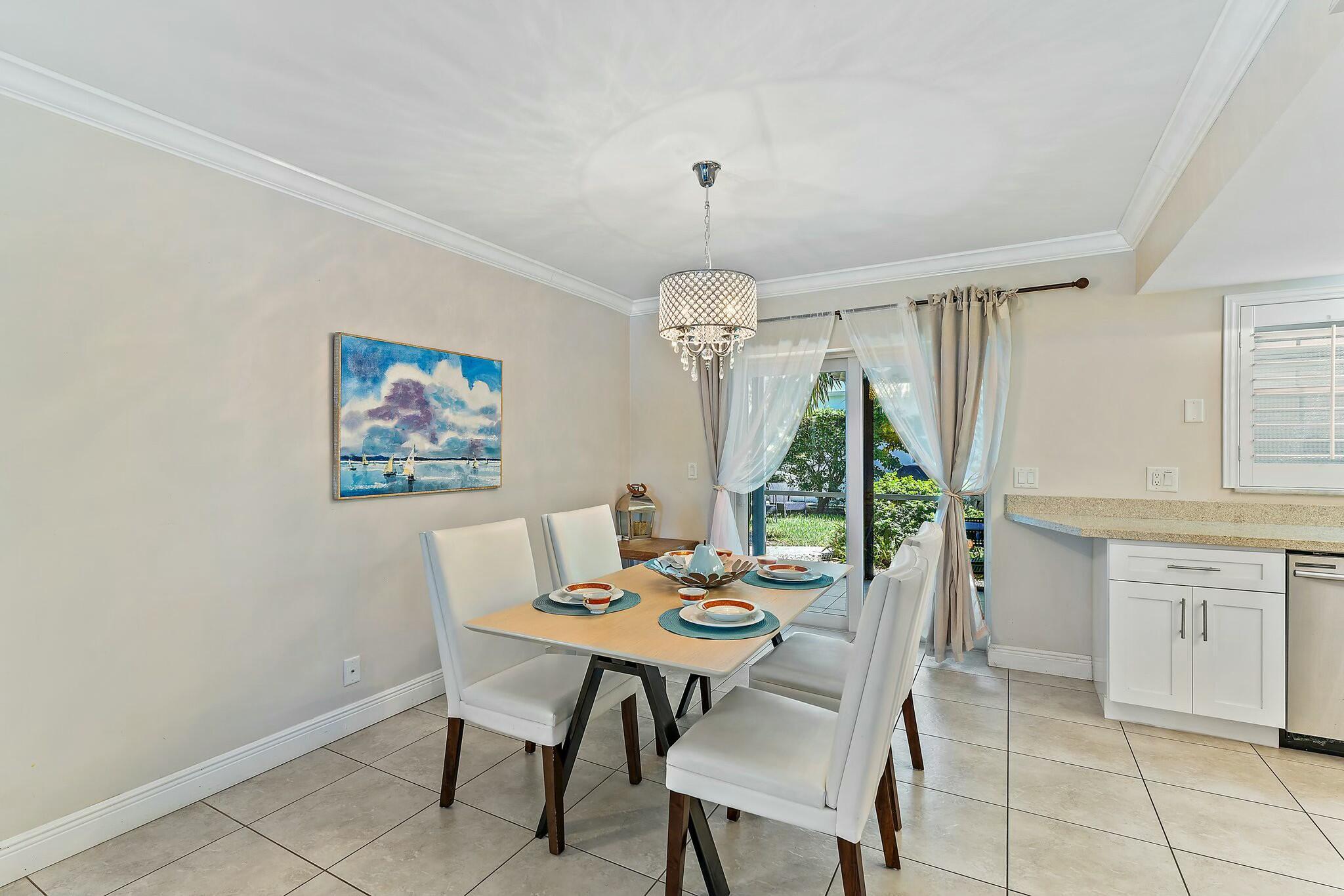 3036 Park Avenue Property Photo 5