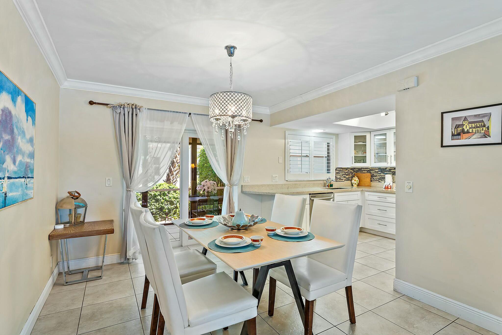 3036 Park Avenue Property Photo 6