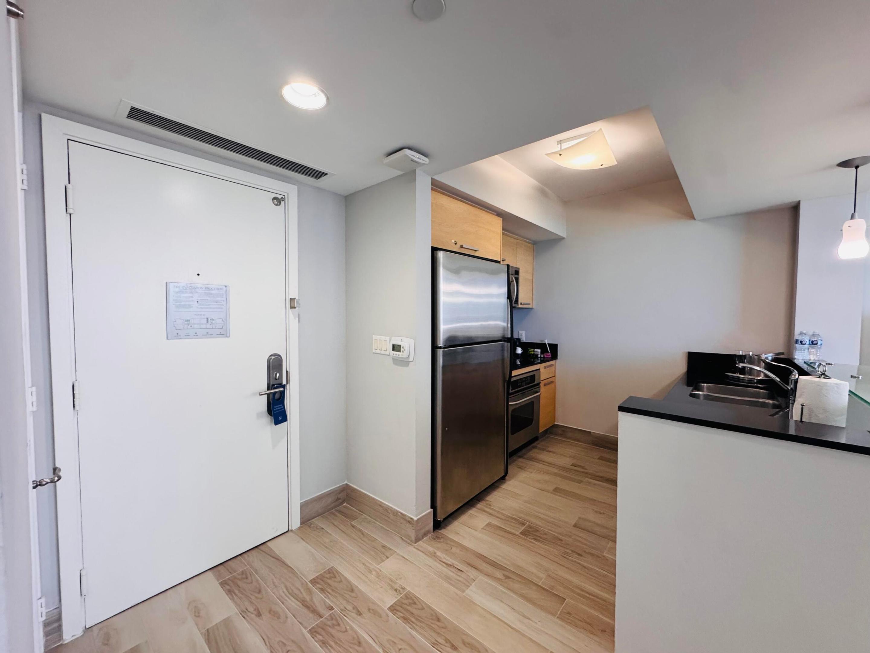 18683 Collins Avenue 2303 Property Photo 10