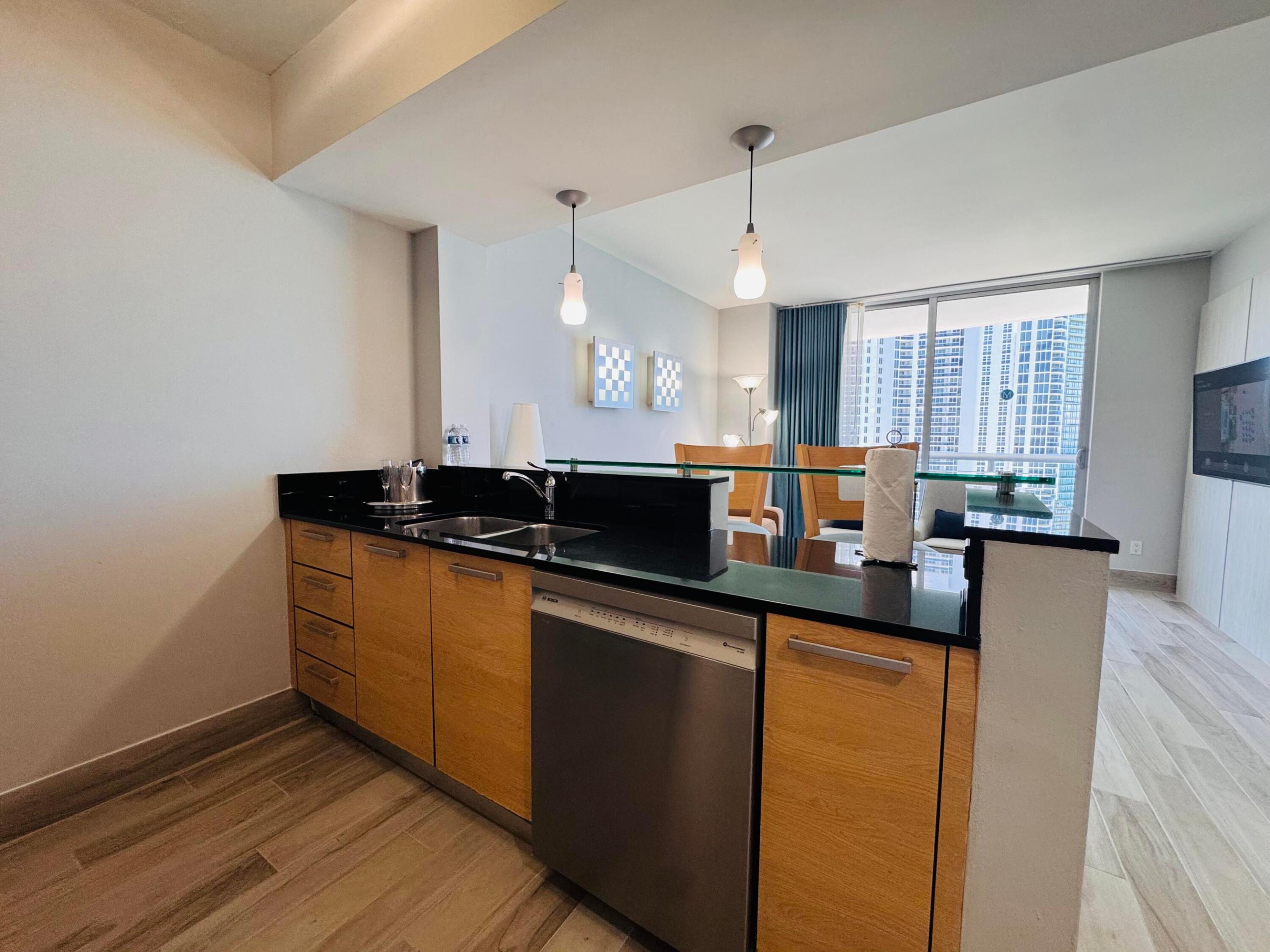 18683 Collins Avenue 2303 Property Photo 37