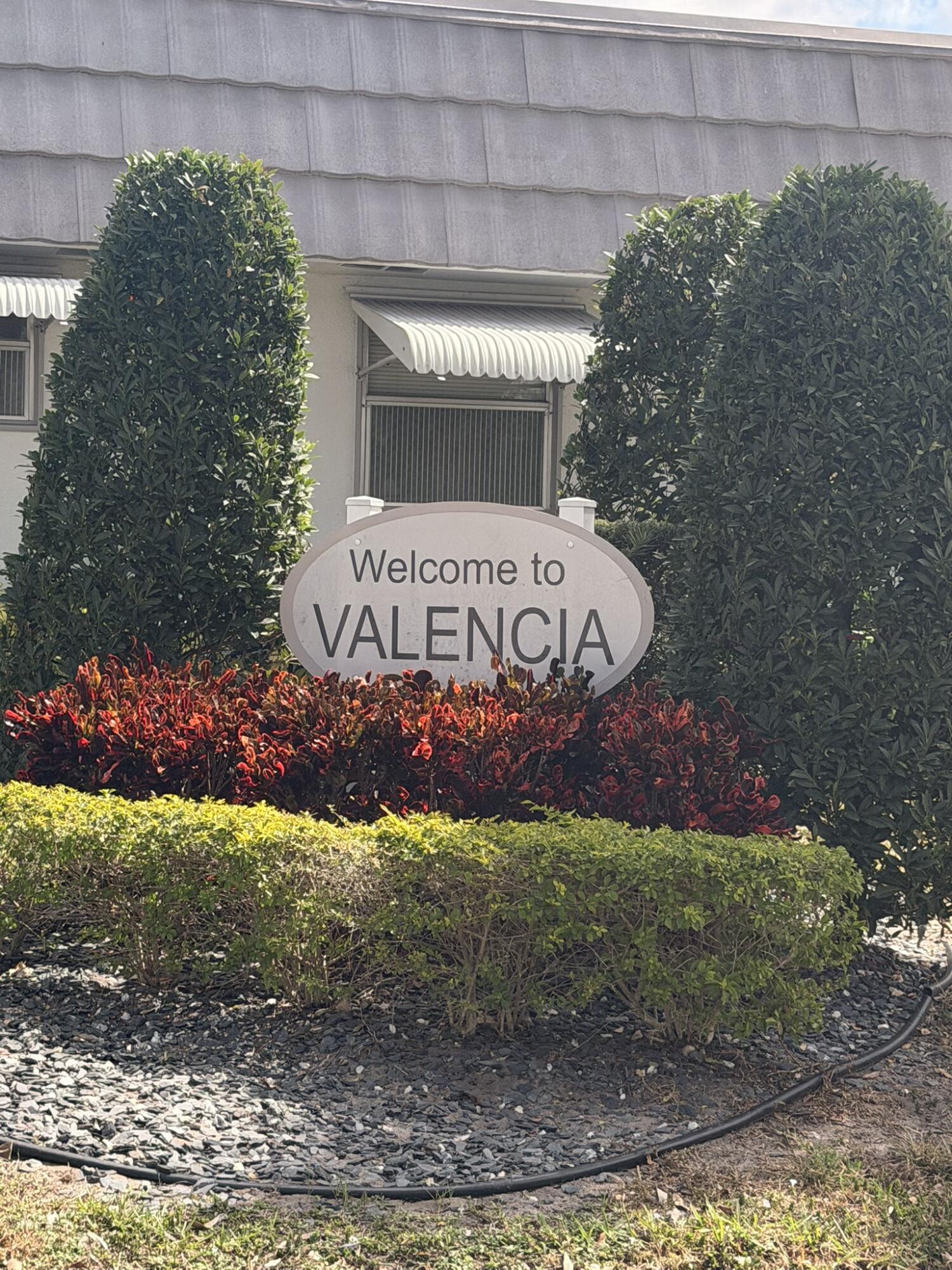 43 Valencia B Property Photo 1