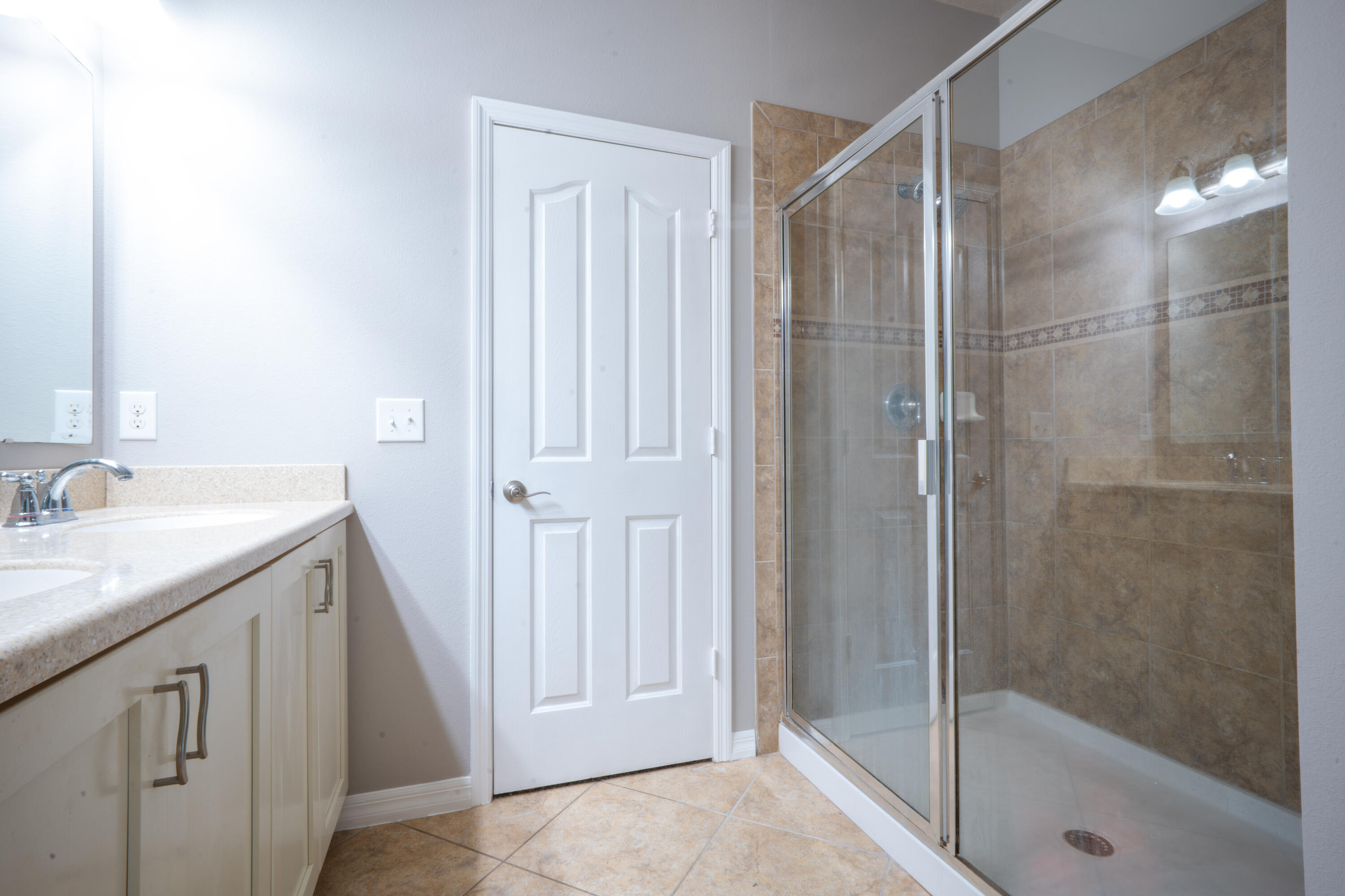 8809 Arrabida Lane Property Photo 18