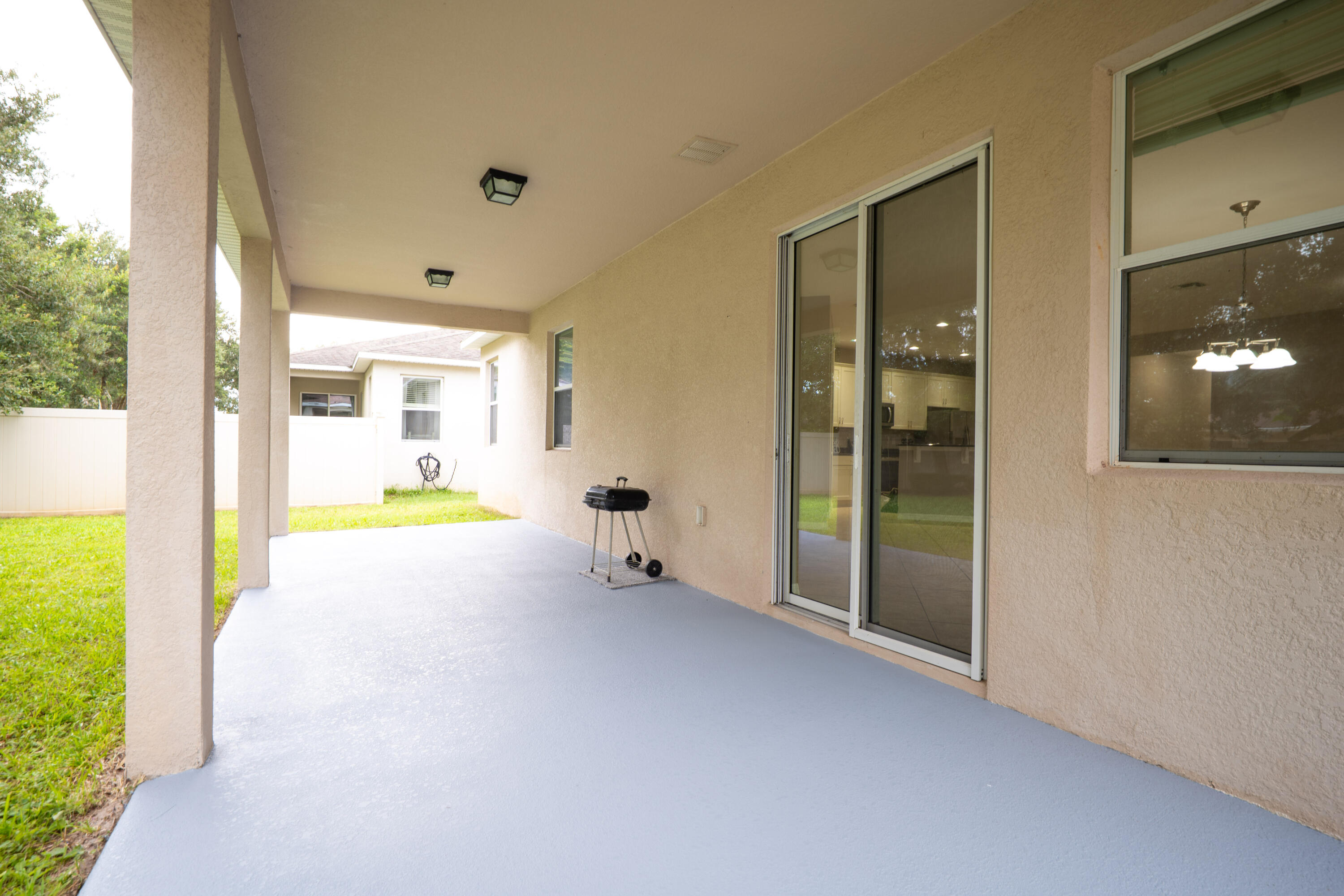 8809 Arrabida Lane Property Photo 32