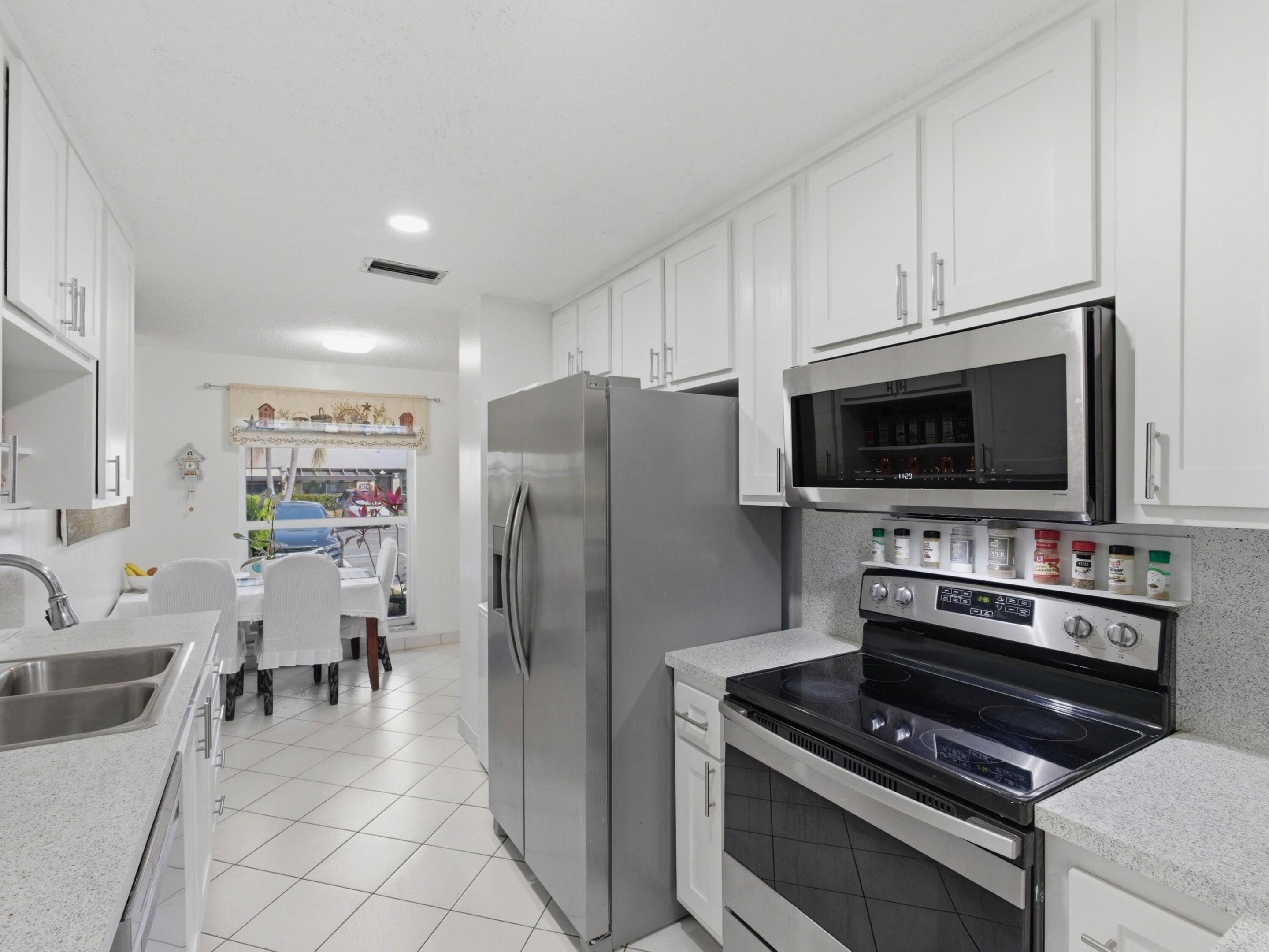 13773 Via Aurora C Property Photo 6
