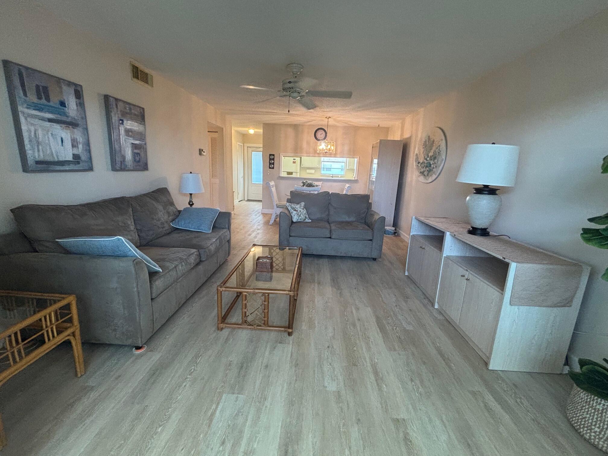 2950 Se Ocean Boulevard 7-5 Property Photo 7