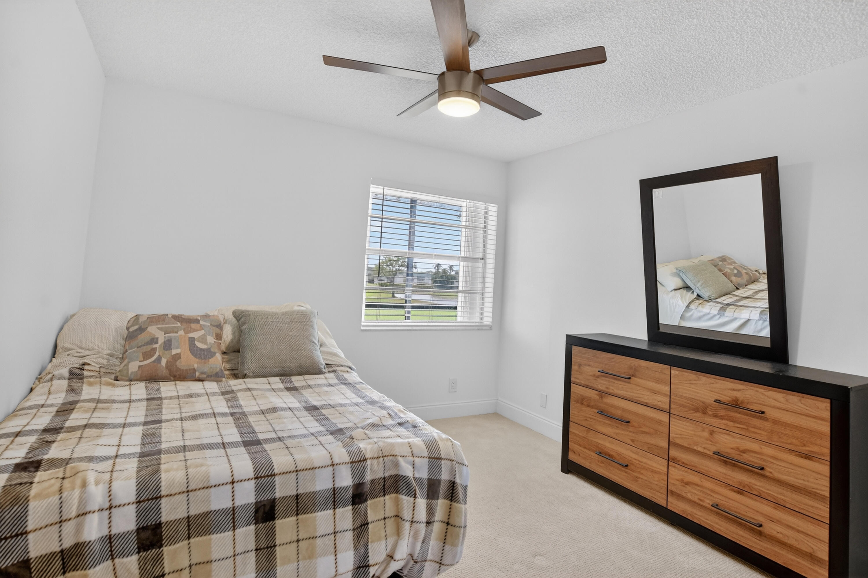 944 Normandy Trail 944 Property Photo 15