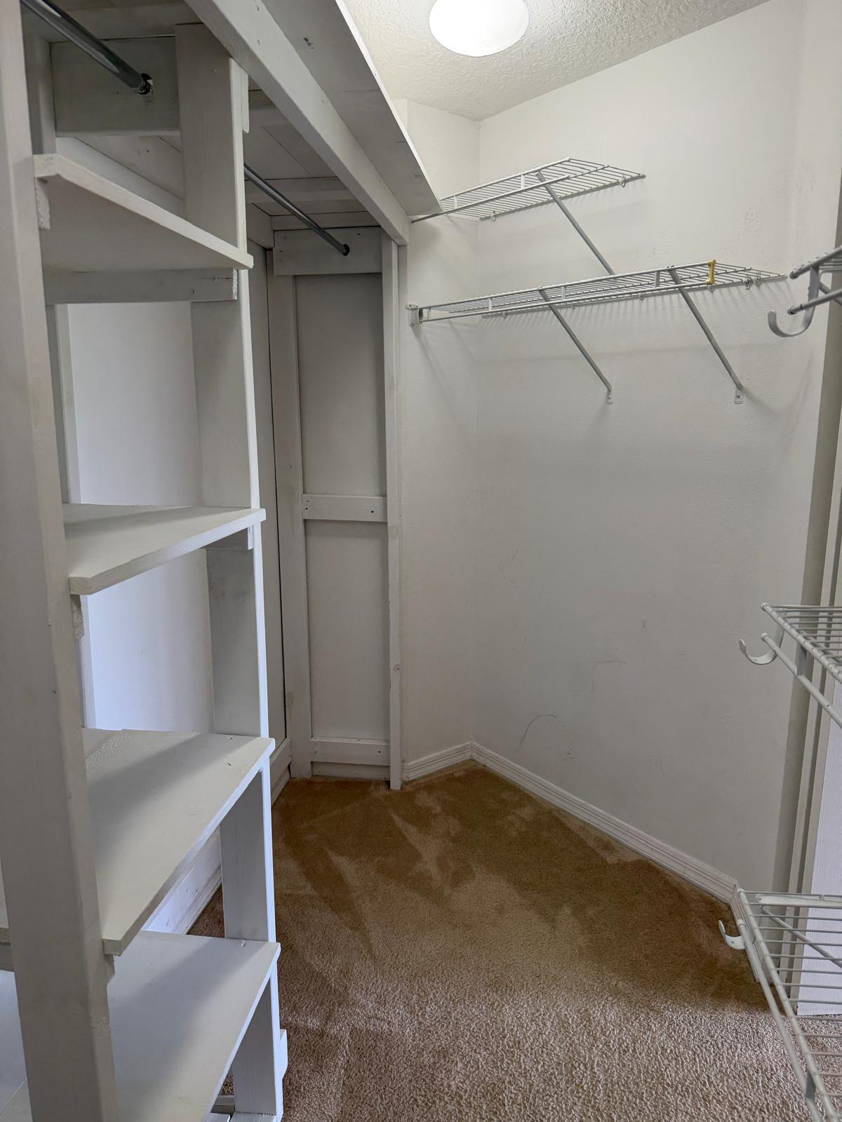 1510 Seminole Palms Drive Property Photo 10