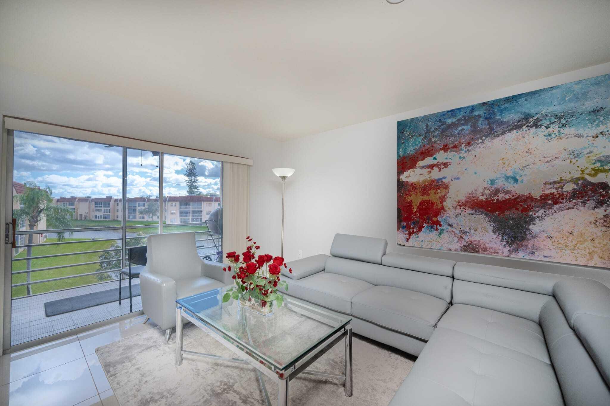 8861 Sunrise Lakes Boulevard Unit 301 Property Photo 5