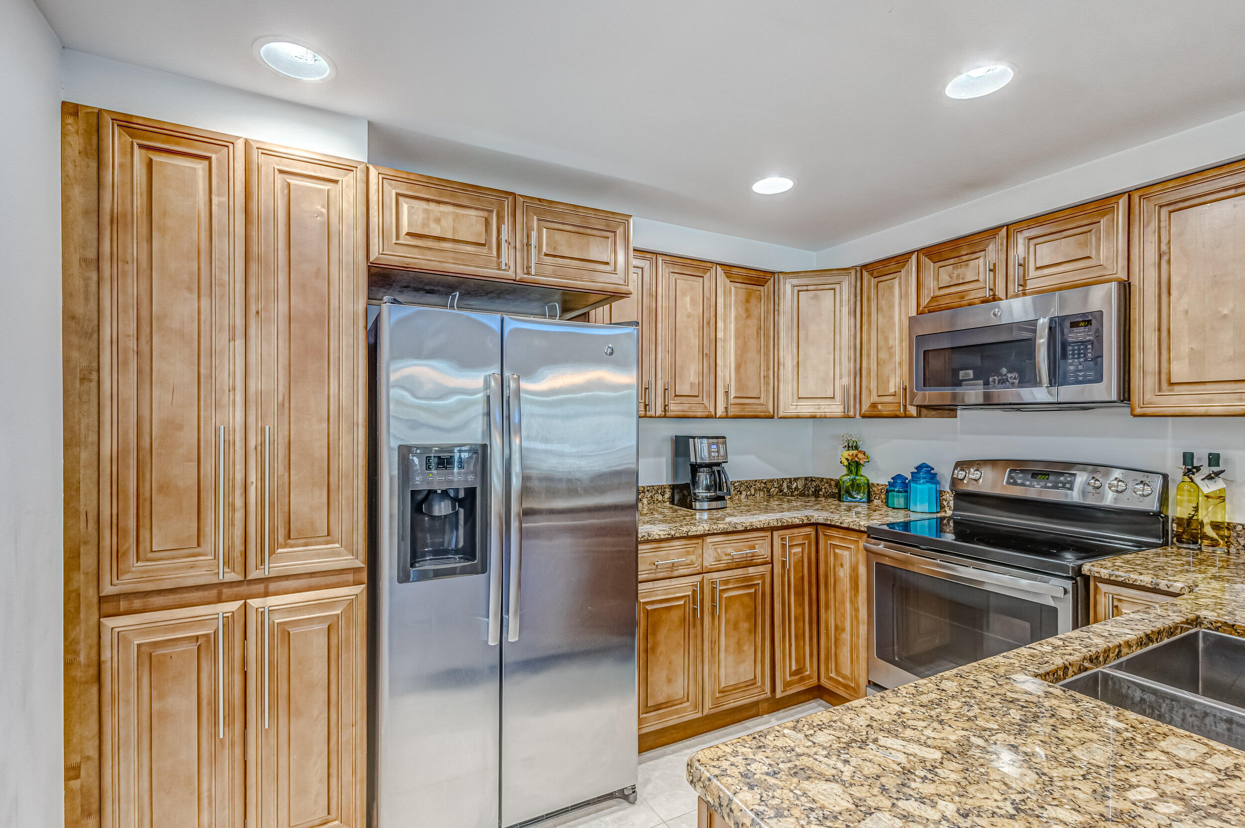 1701 Mizzenmast Way Property Photo 16