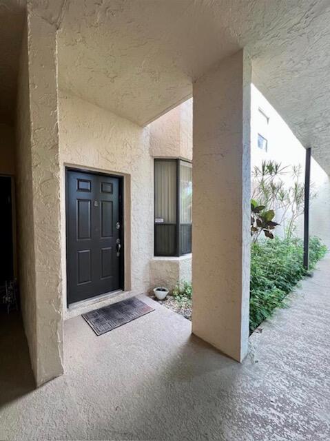 7472 La Paz Boulevard 103 Property Photo 5