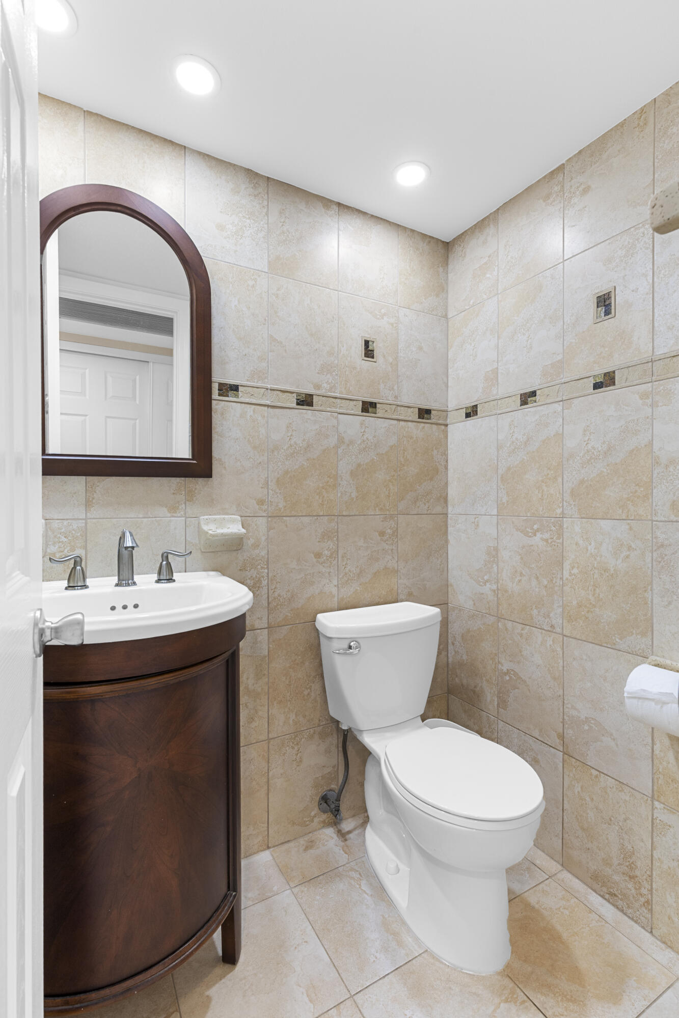 3024 Durham A Property Photo 22