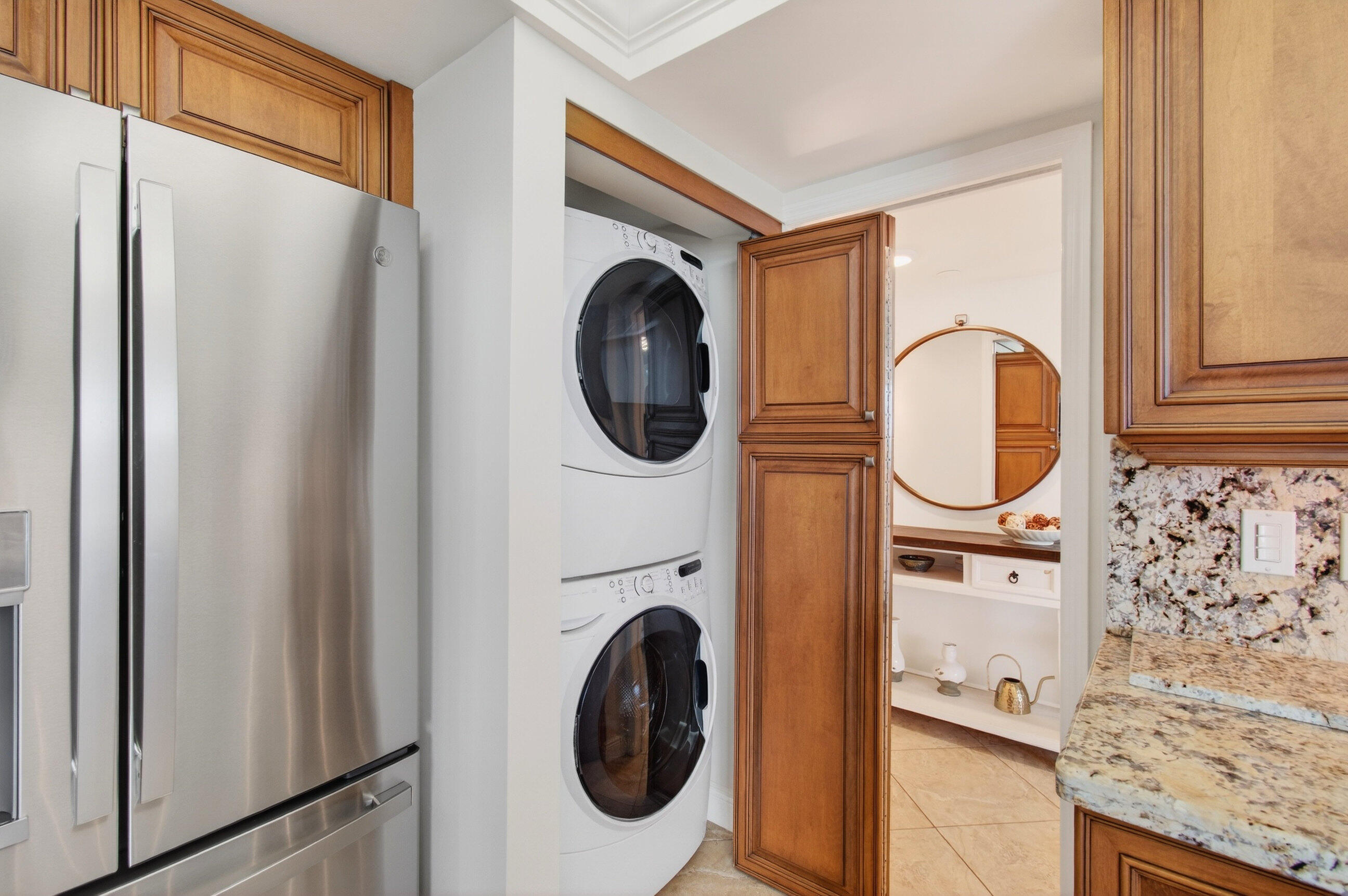 3560 S Ocean Boulevard 602 Property Photo 13