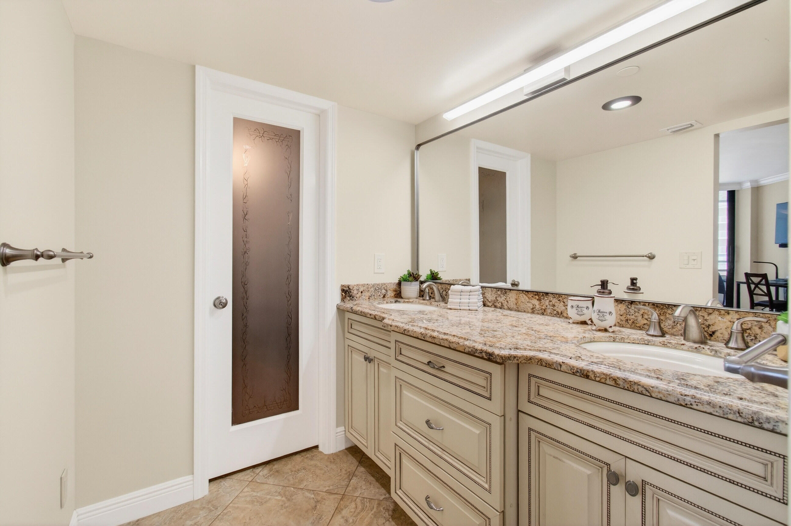 3560 S Ocean Boulevard 602 Property Photo 19