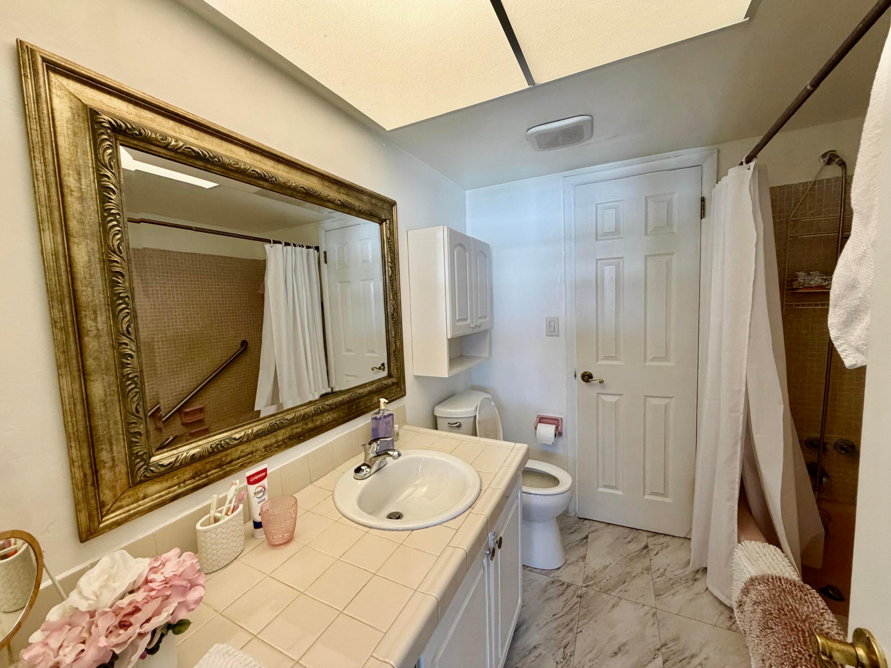 2551 W Golf Boulevard 204 Property Photo 18