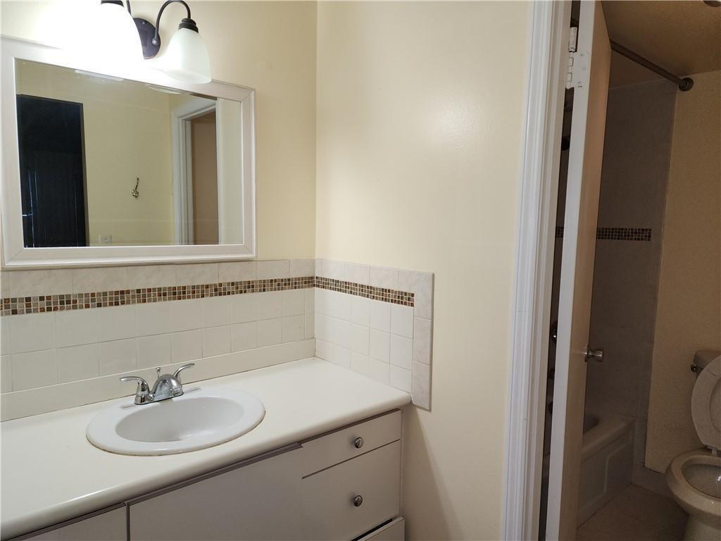 7001 Environ Boulevard 604 Property Photo 6