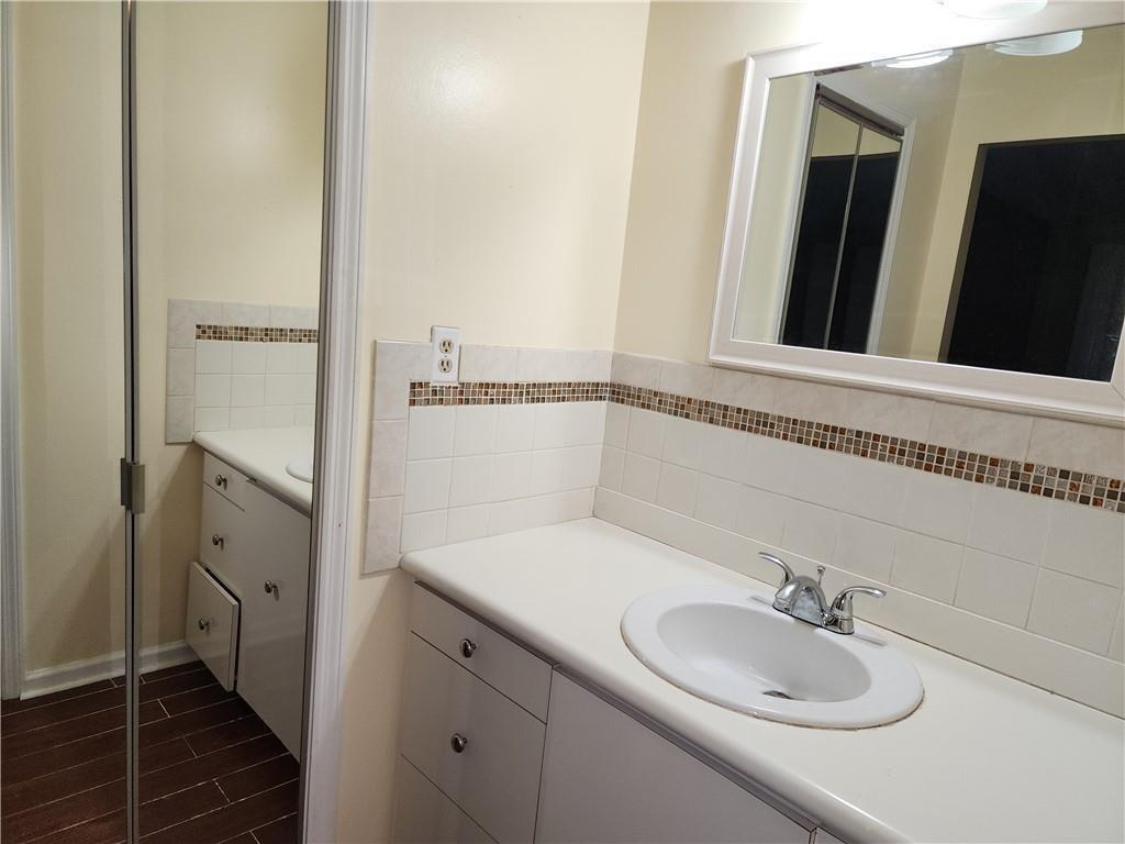 7001 Environ Boulevard 604 Property Photo 7