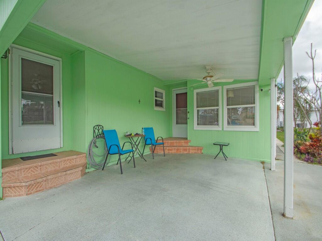 68 W Caribbean Property Photo 1
