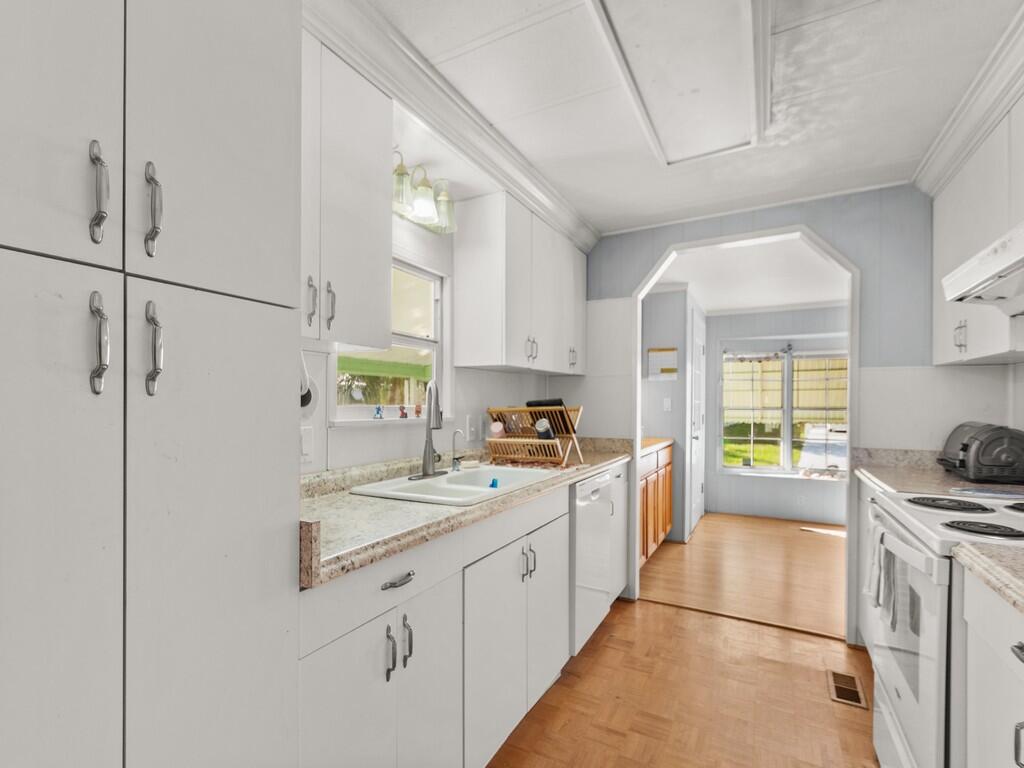 68 W Caribbean Property Photo 15