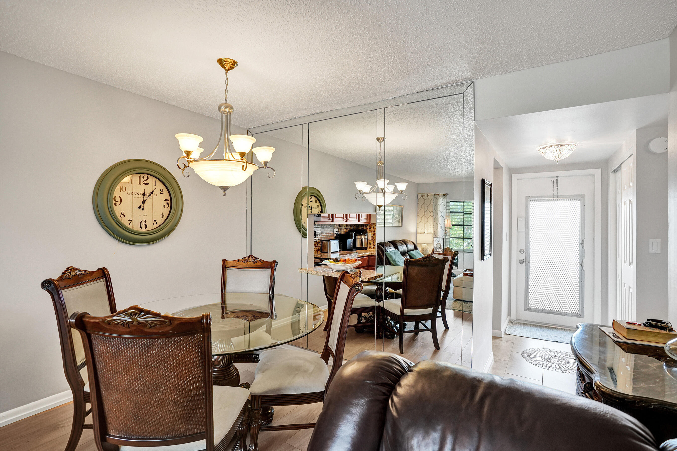 2901 E Sunrise Lakes Drive E 305 Property Photo 11
