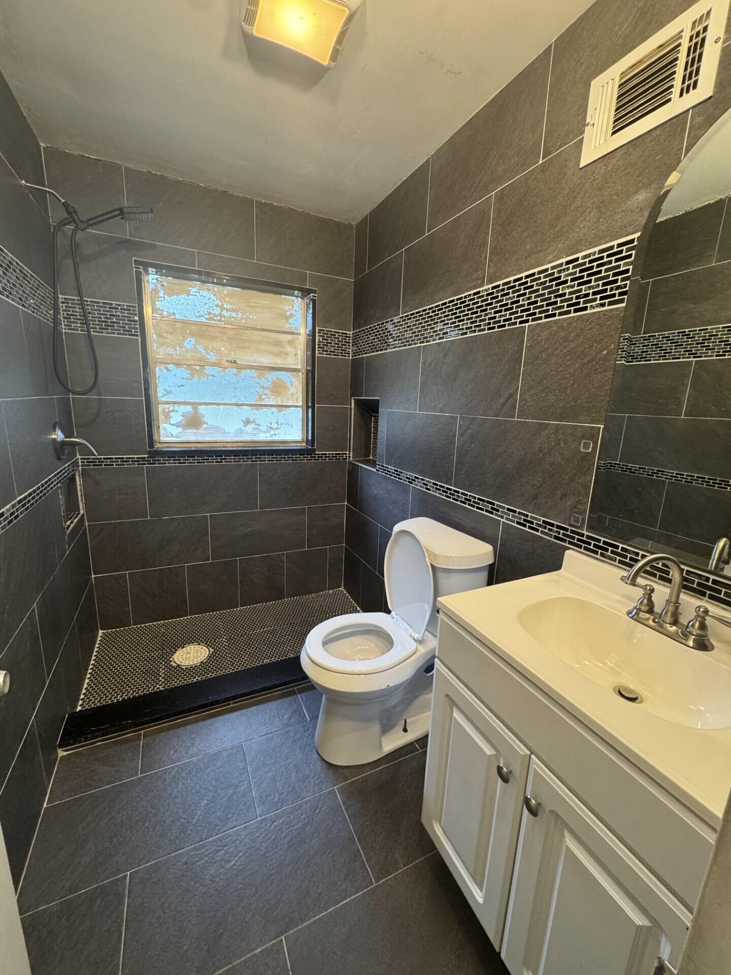 2110 Cortez Boulevard Property Photo 14