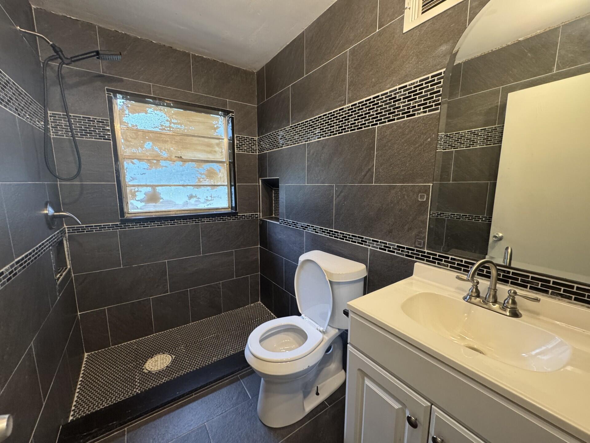 2110 Cortez Boulevard Property Photo 15