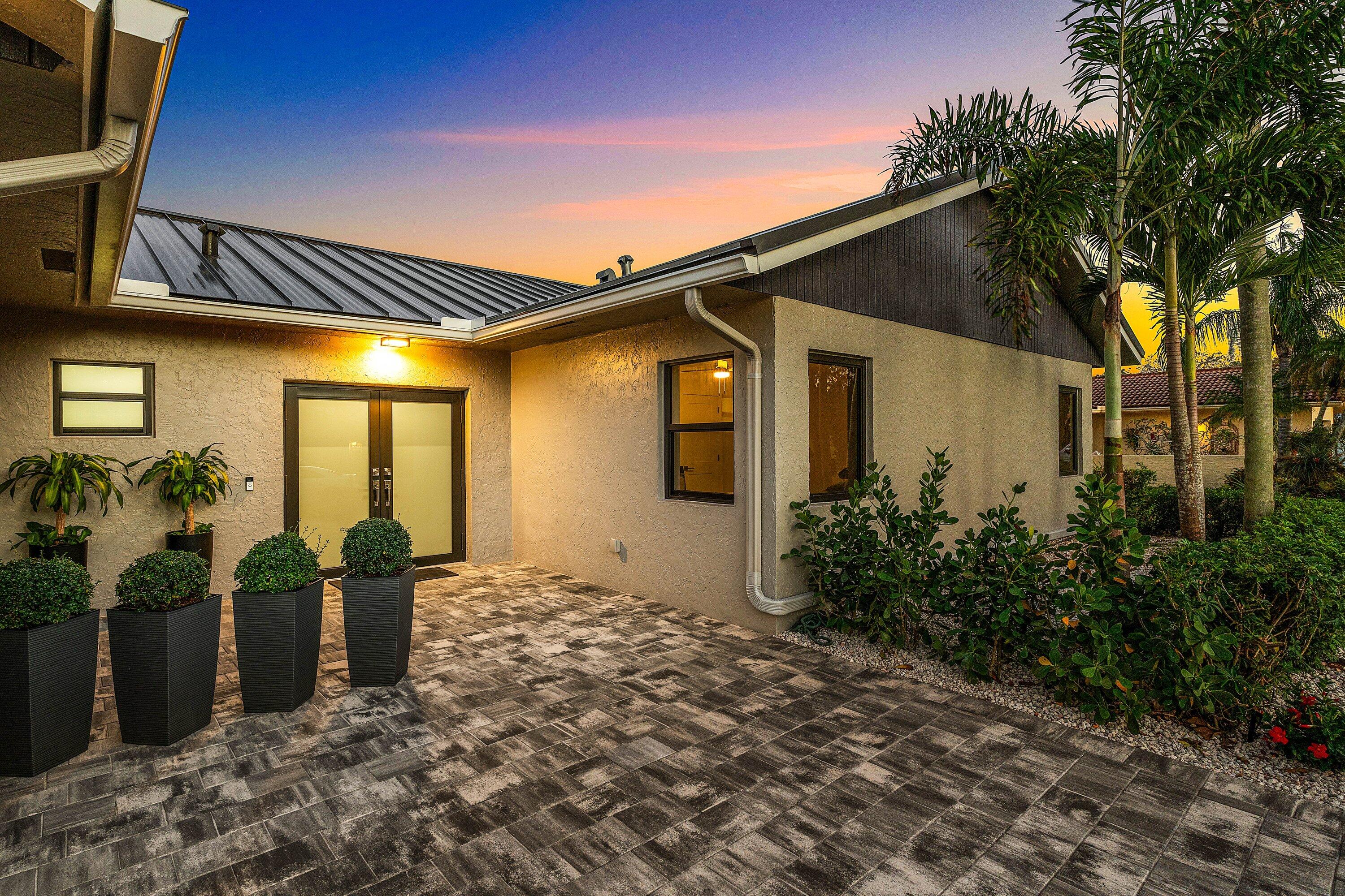 21212 Escondido Way