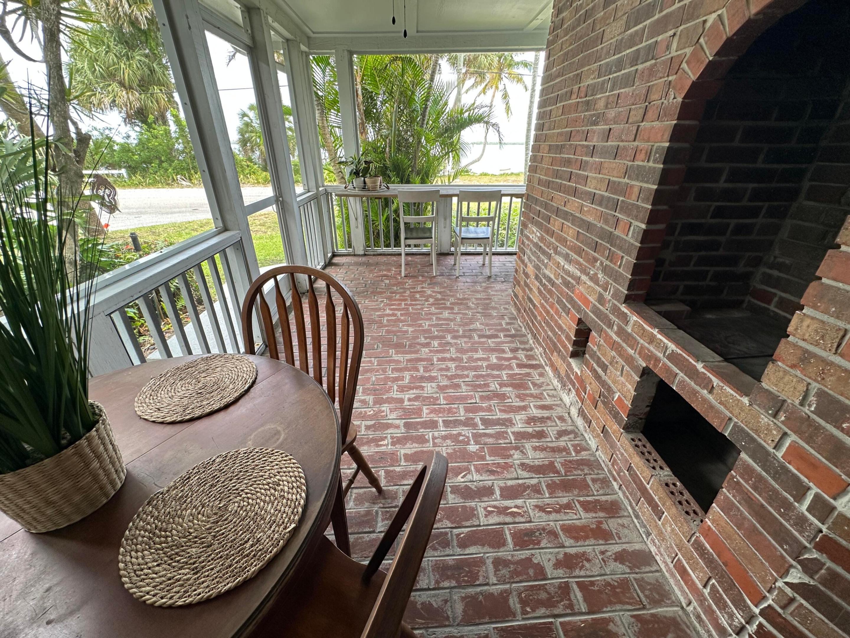 4490 Ne Indian River Drive Property Photo 13