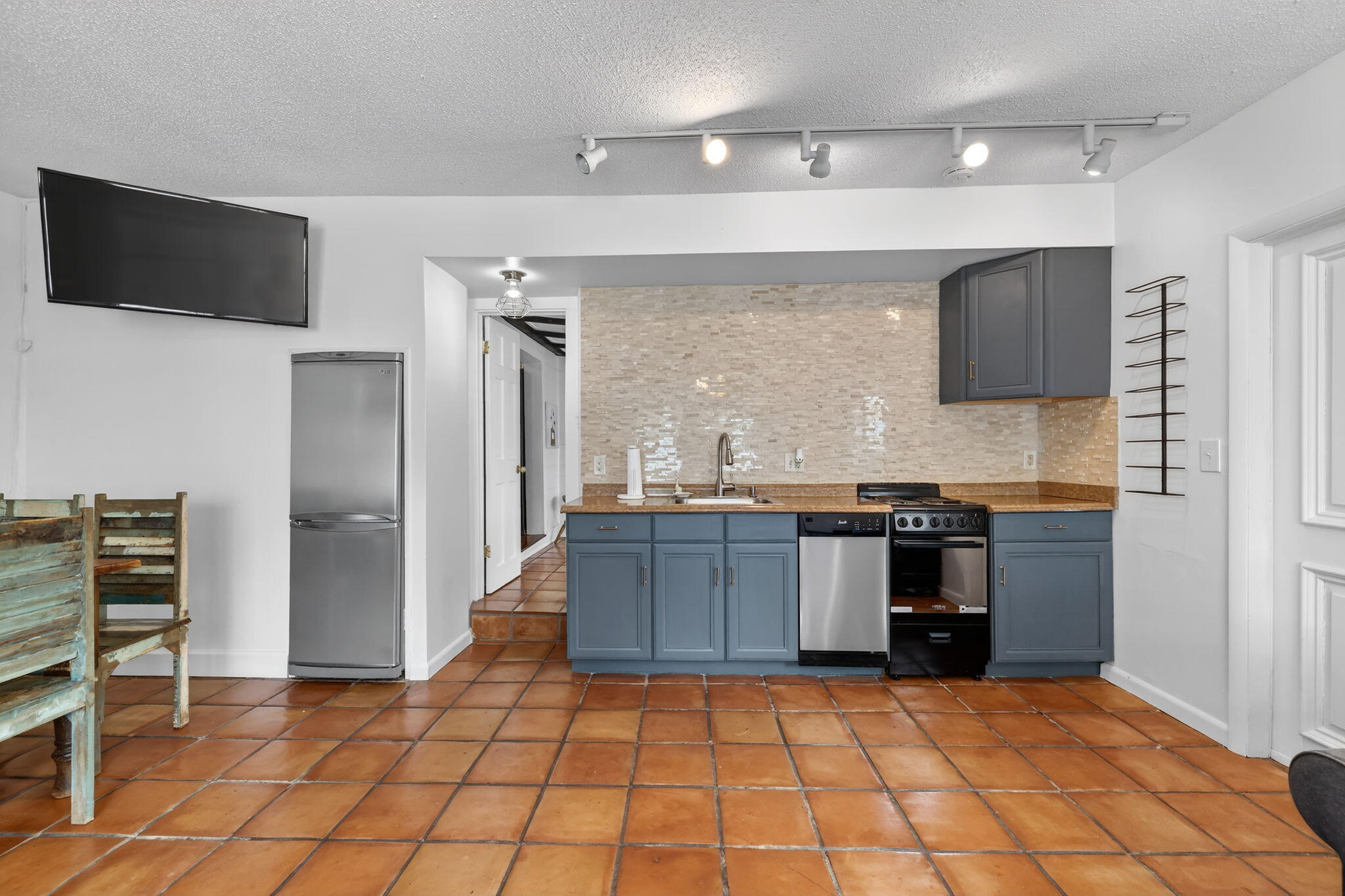 4490 Ne Indian River Drive Property Photo 43